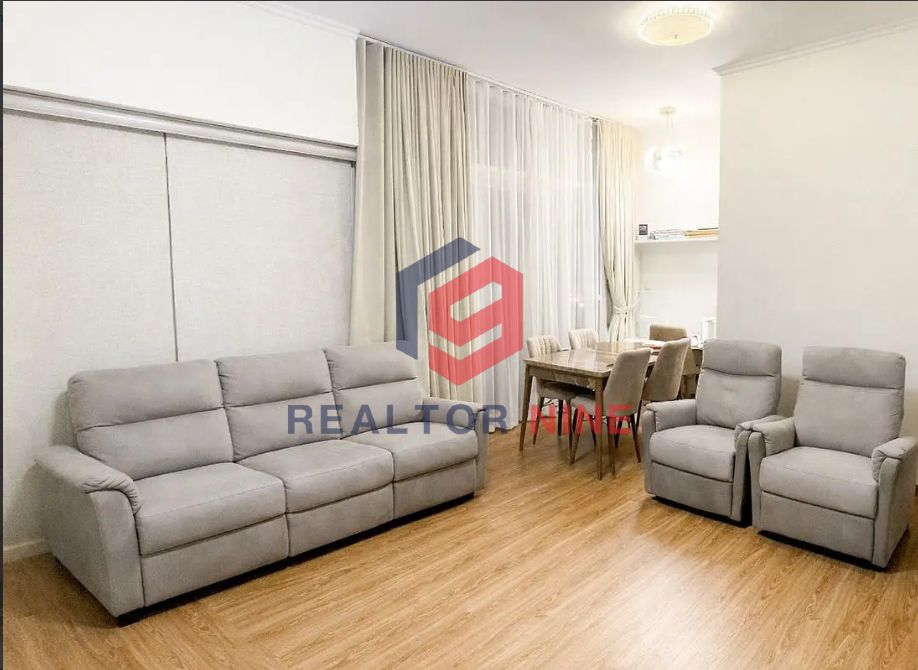 Spacious Layout | Golf View | Ready to Move in