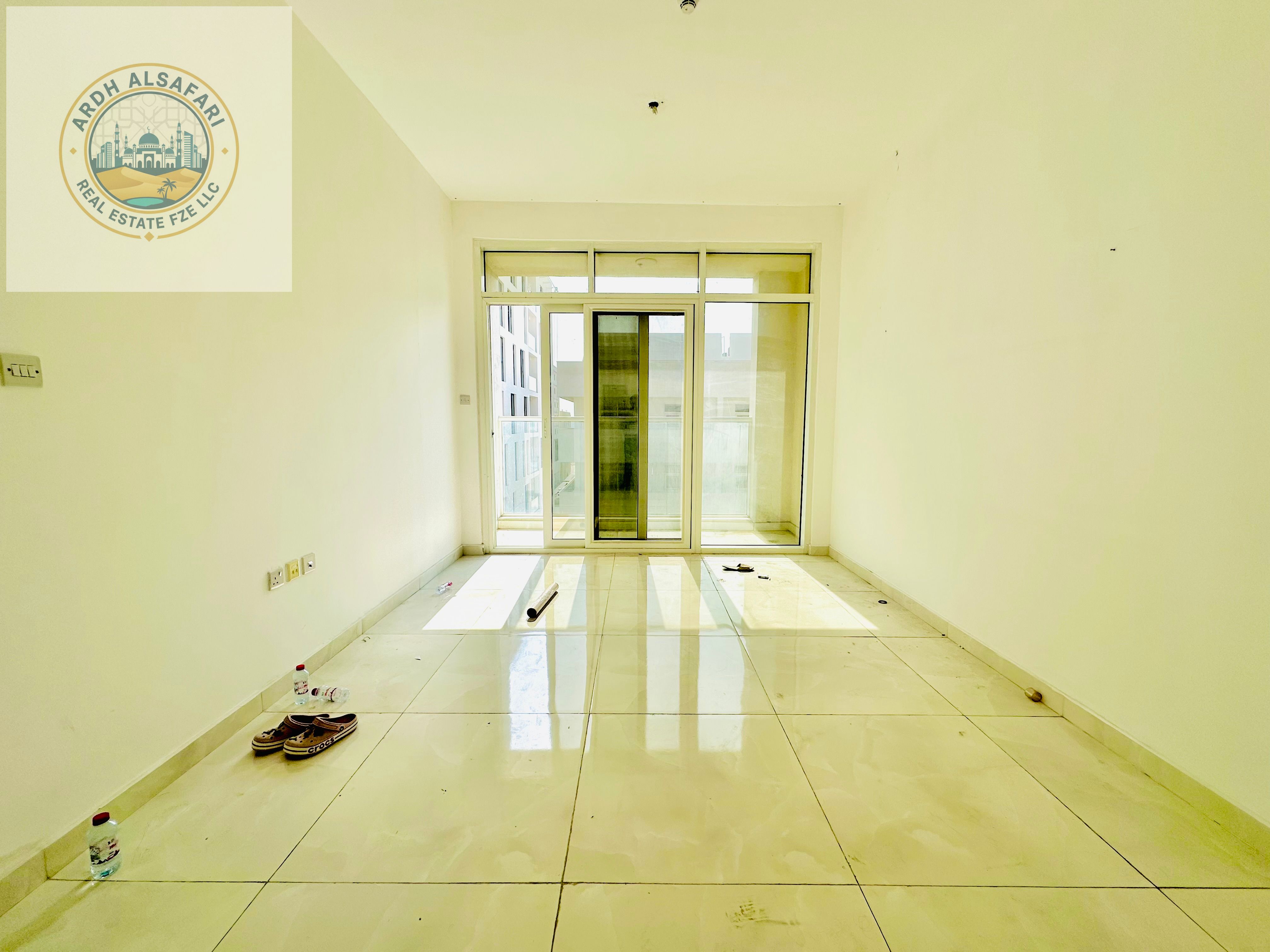 Limited time offer 1 bhk with balcony also master room ready to move for family