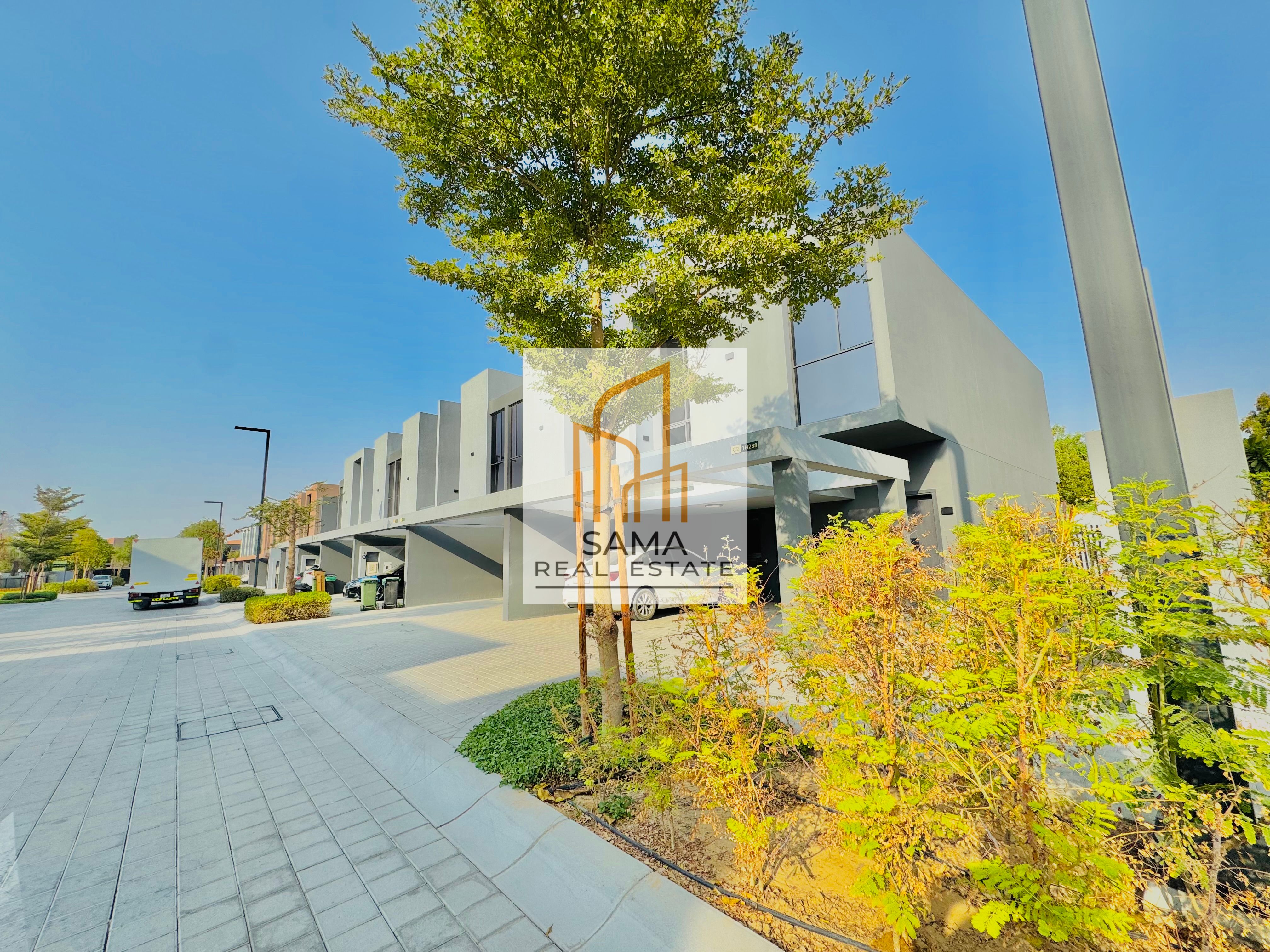 Low Price | Corner Unit | Brand New Villa For Rent in Massar | Call