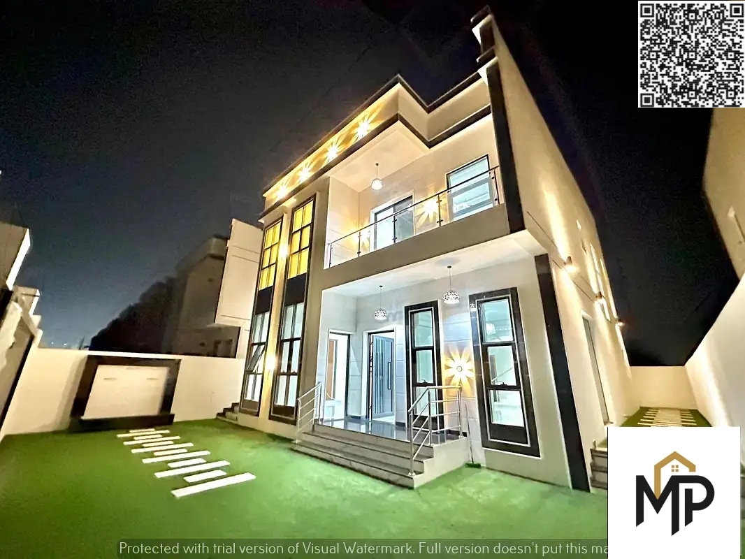 Special cash offer – Luxury villa with VIP finishing, yard with waterfall, freehold ownership, prime location
