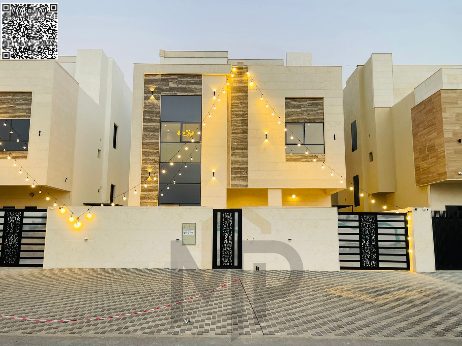 Luxury villa in Al-Haliou, two floors and a roof, with a modern design, including registration and ownership fees, 6 master bedrooms, freehold ownersh