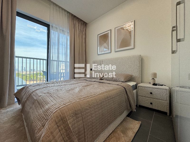 FULLY FURNISHED / BRAND NEW