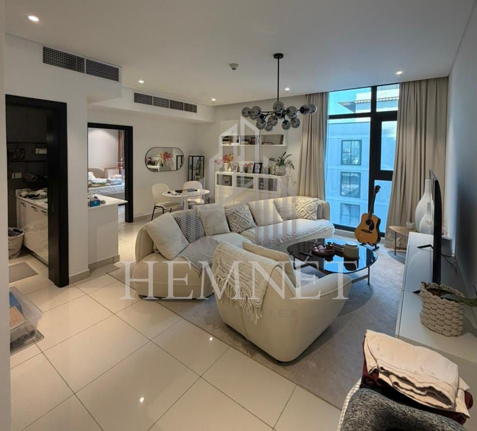 Fully Furnished | Luxury Apt | Prime Location