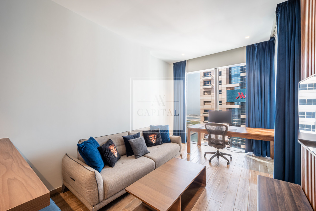 For Elite class | Spacious Studio| Jumeirah Living