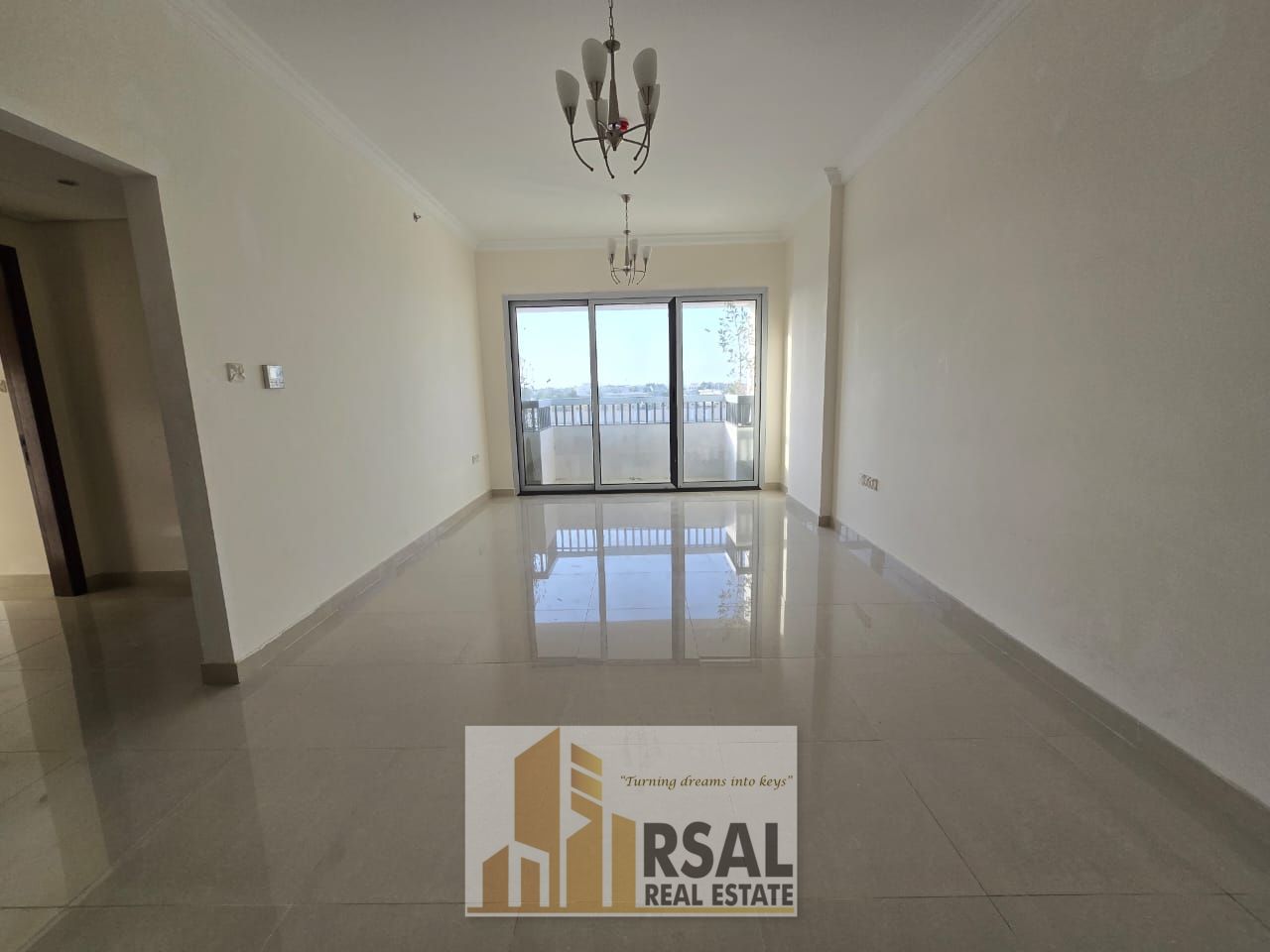 Spacious _ Brand new _ Open view _ Ready to move