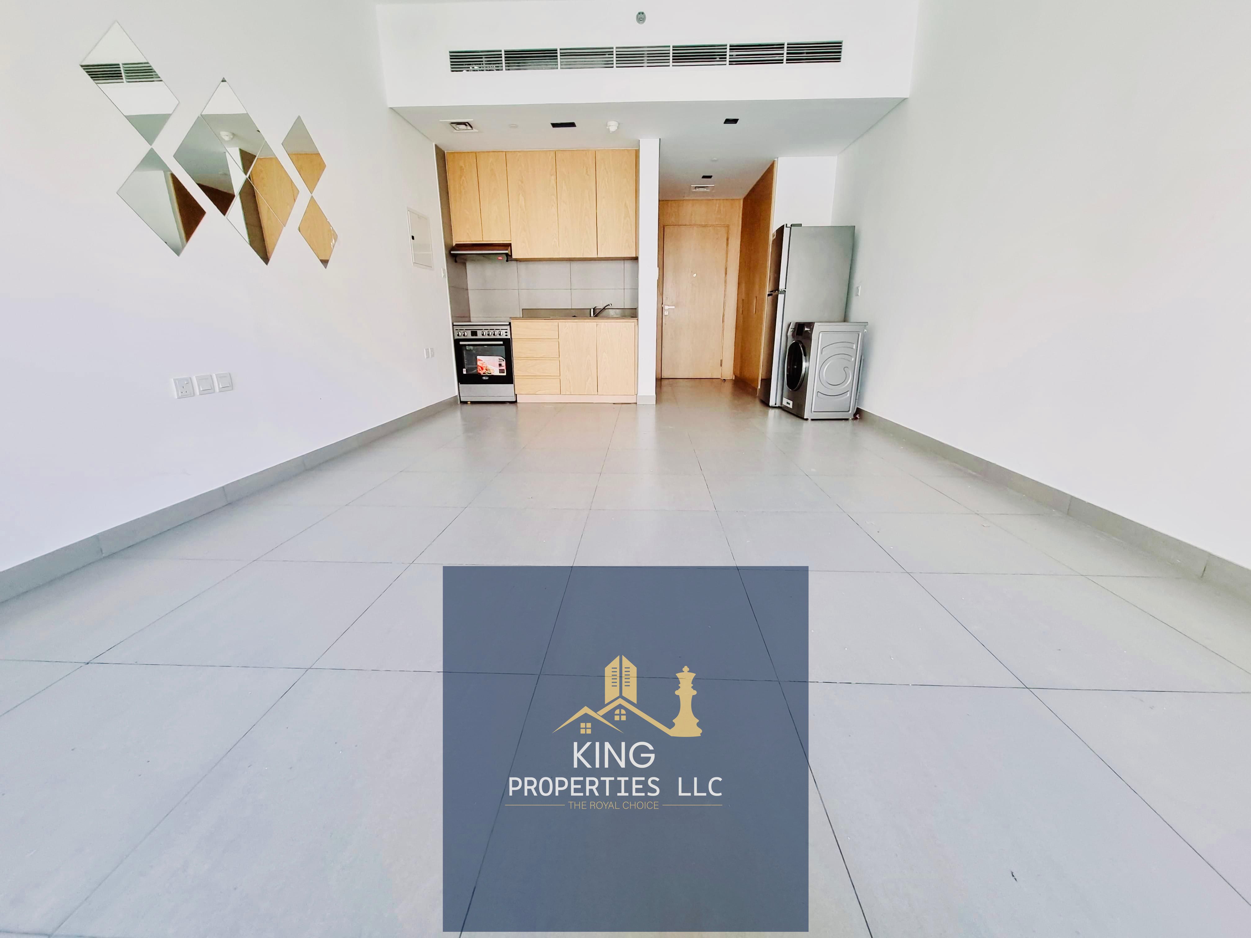 A balcony studio is available for rent in Al Mamsha