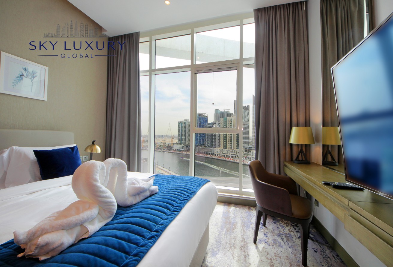 Cozy Studio | Beautiful Canal View | 5min to Burj | End User Only