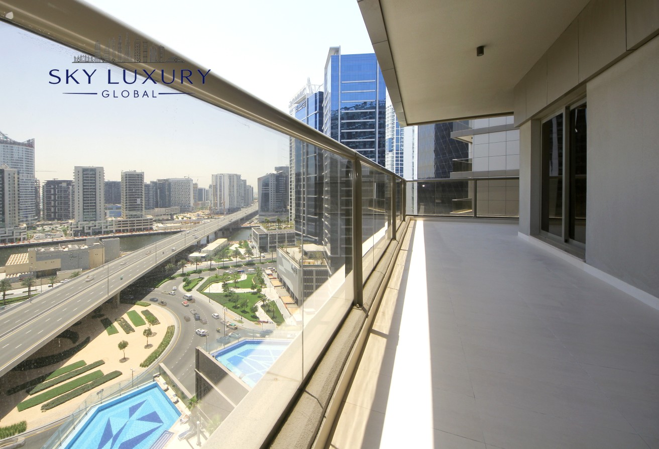 SPACIOUS LAYOUT | POOL VIEW | FURNISHED 2BR