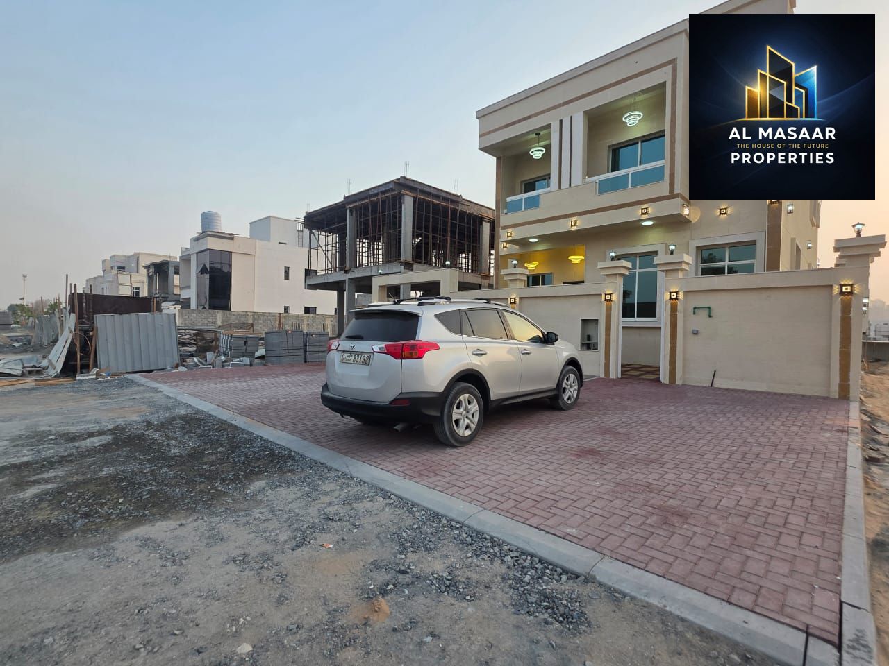 Seize the opportunity and own your dream home! A villa for sale with a super deluxe finish at an attractive price, including registration and ownershi