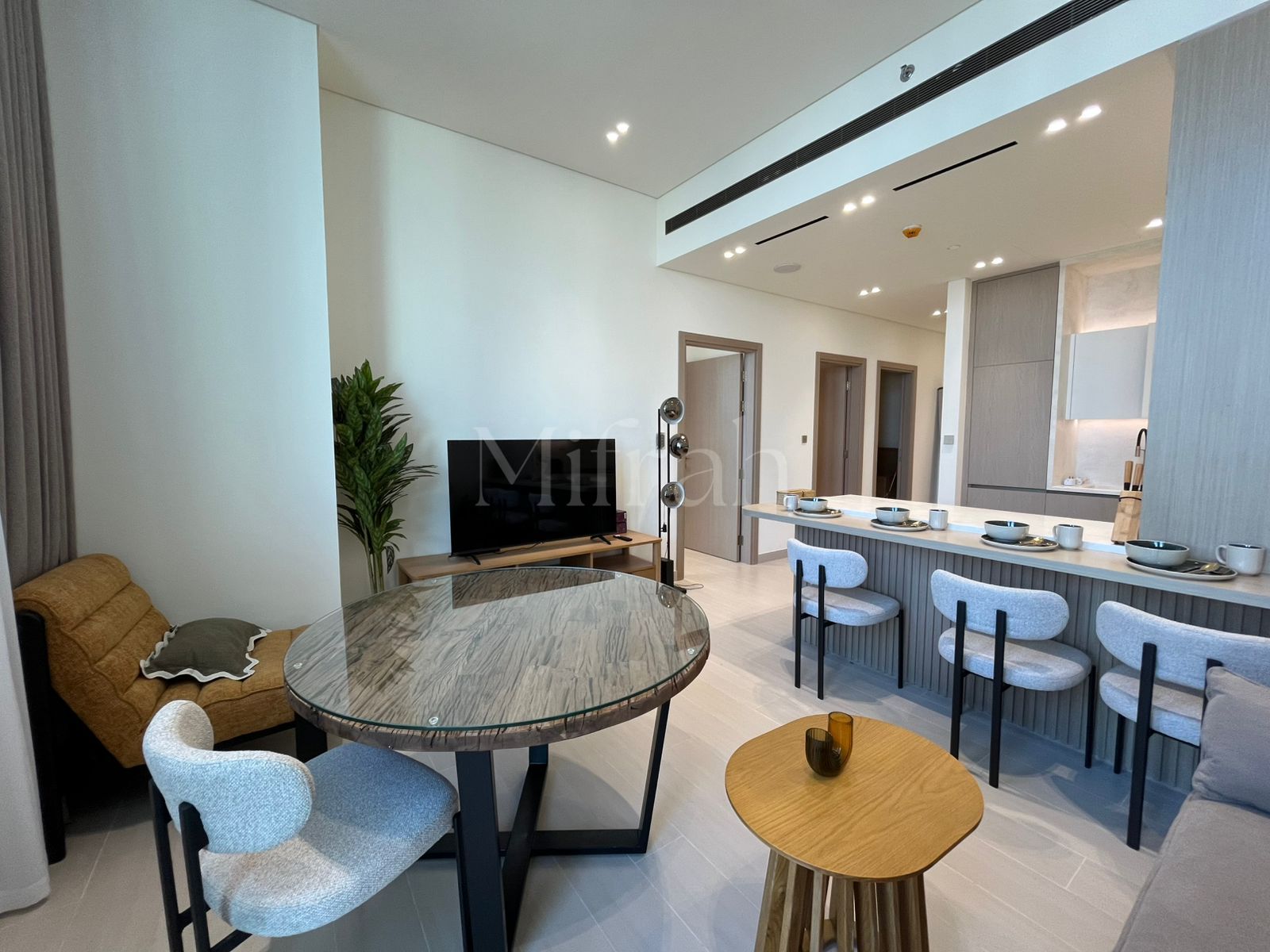 Modern Unit I Community View I Easy Access