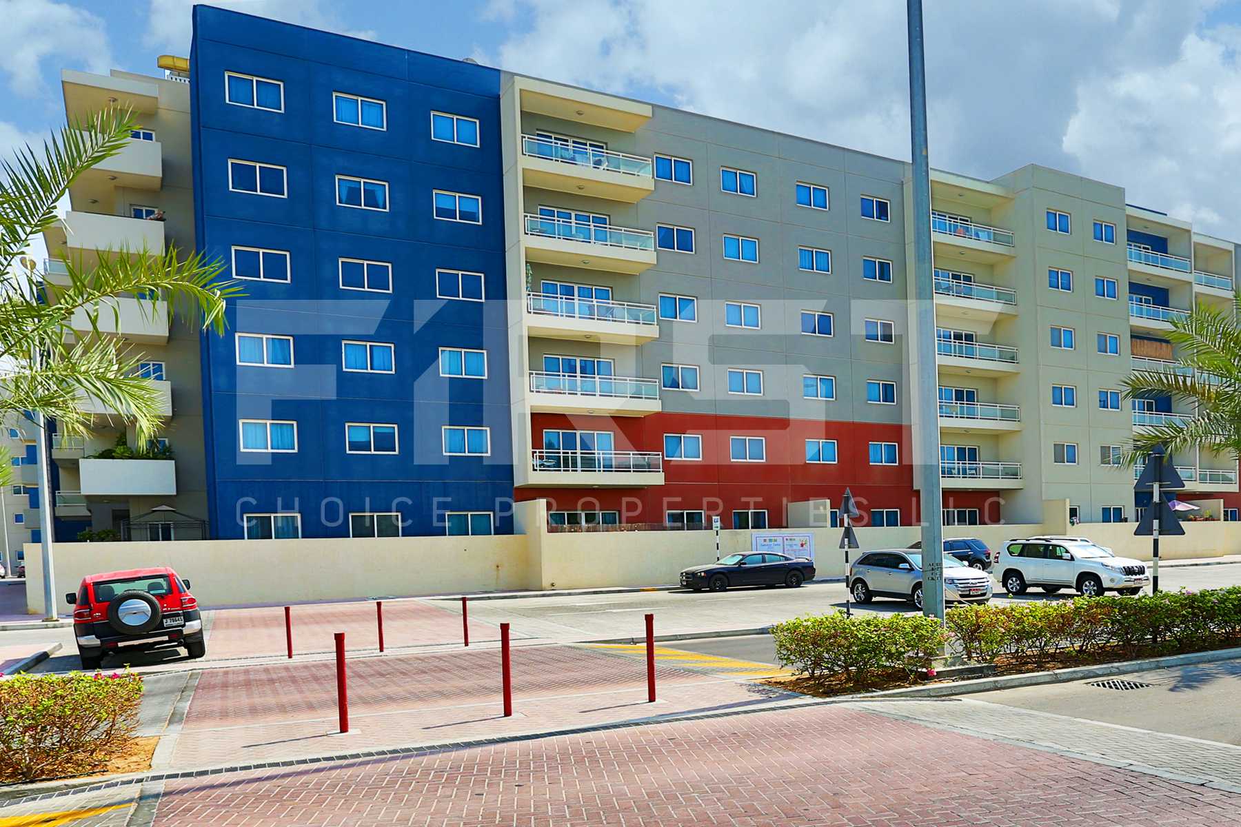 Comfortable Apartment in a Lively Community