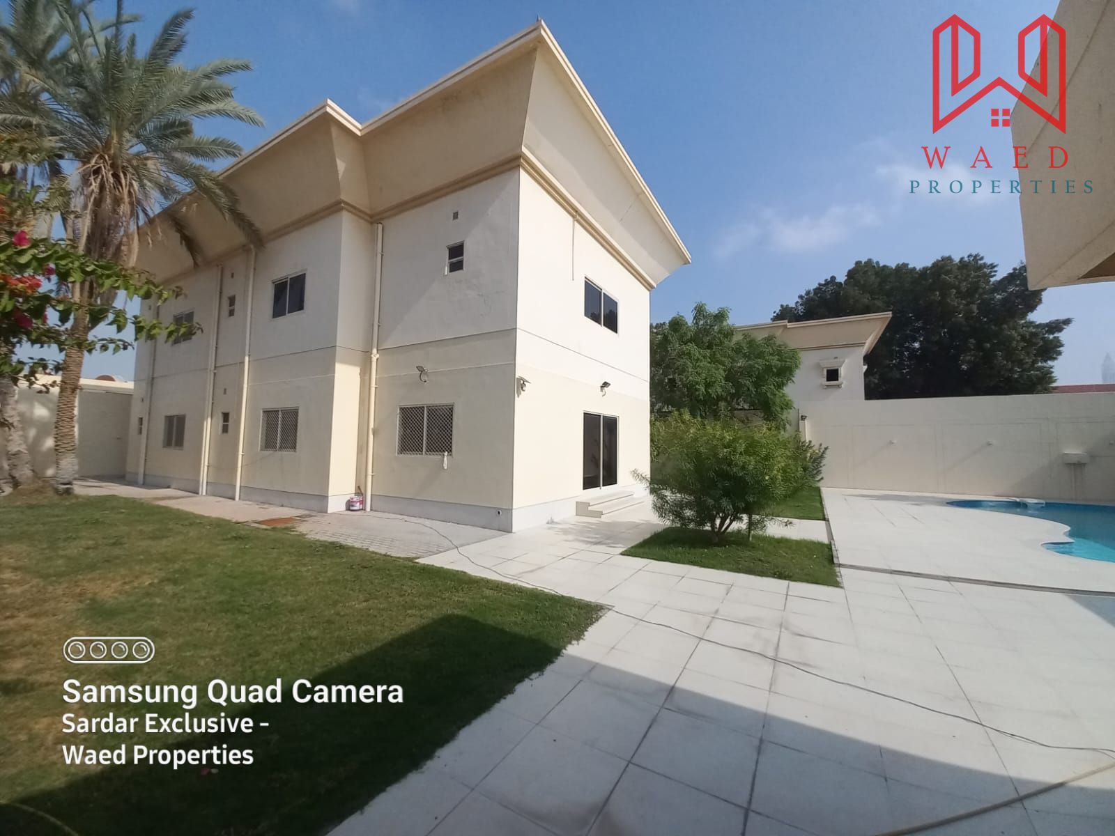 Lavish 5BR Villa with Private Pool-Spacious Garden