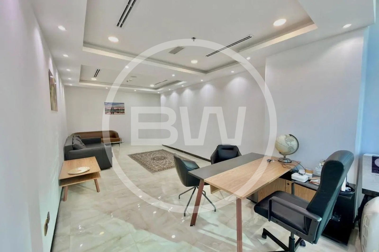 VACANT | FITTED | HIGH RISE VIEWS | MID FLOOR