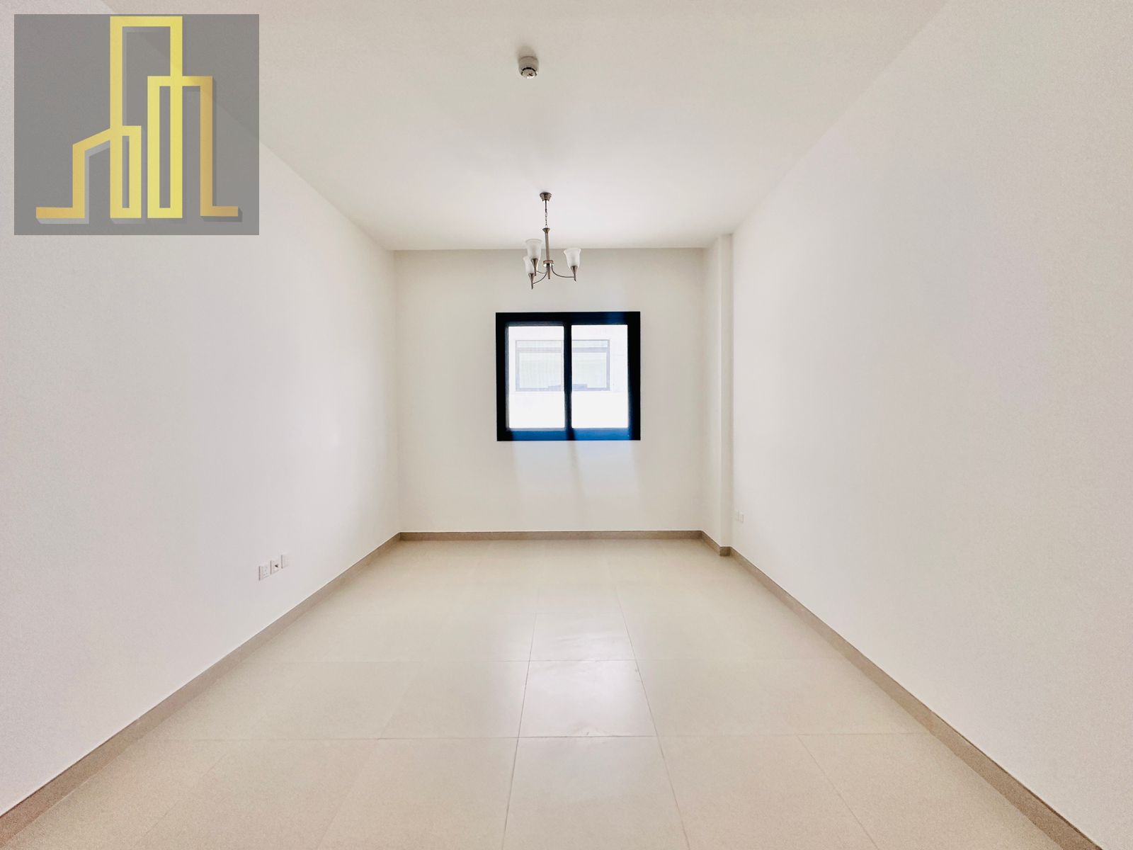 BRAND NEW BULLING FIRST SHIFFTIG SPACIOUS 1BHK