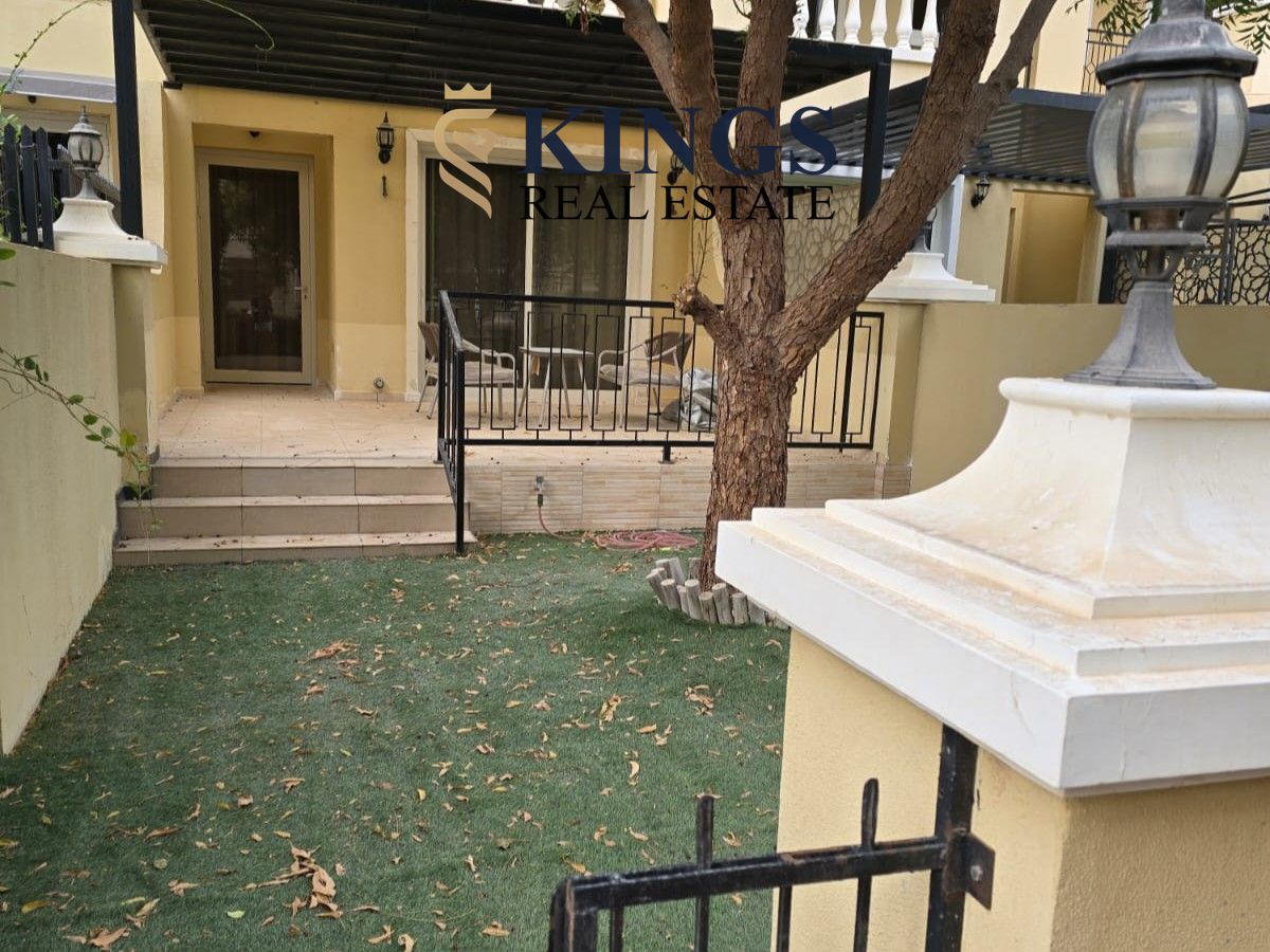 Luxury 2BR | Fully Upgraded | Cozy