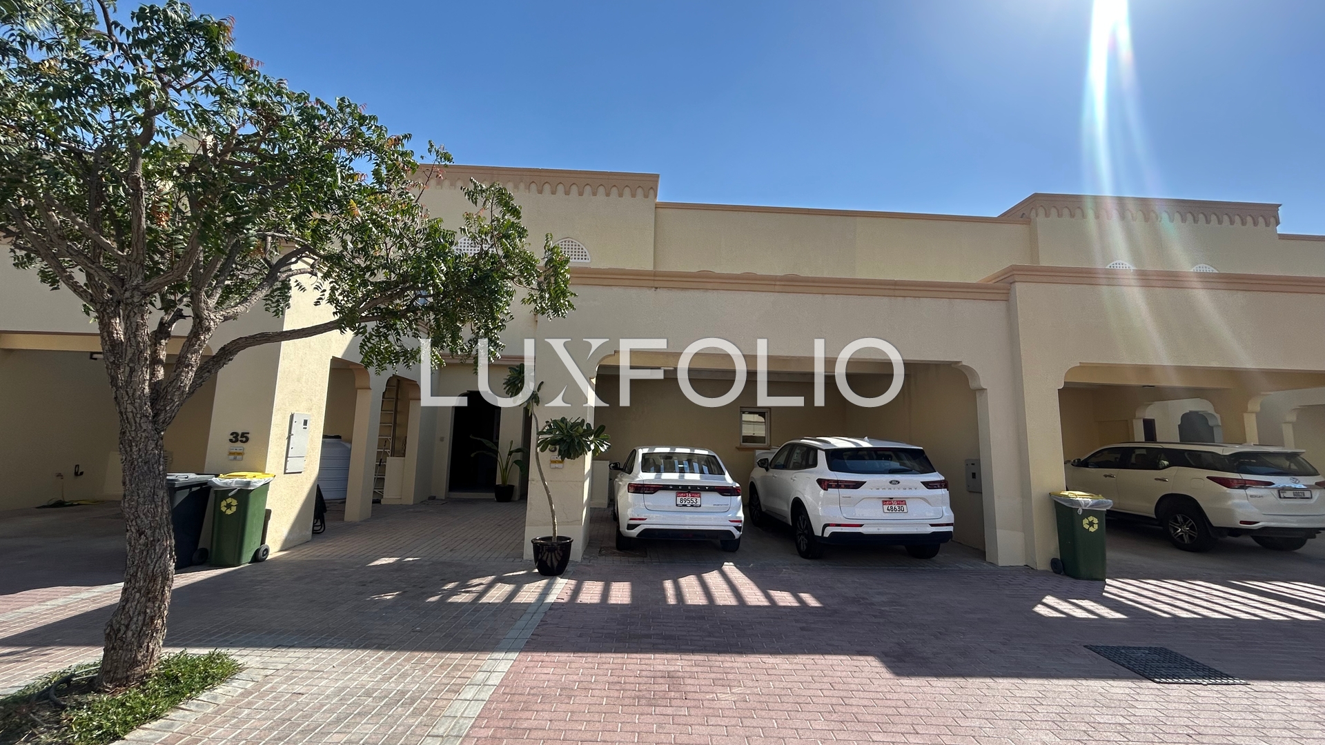 Lake View - Private Garden - Fully Renovated