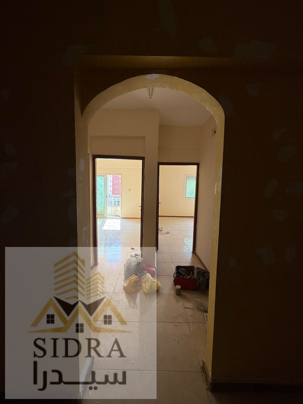 For rent: a two-bedroom apartment with a living room in a prime location.