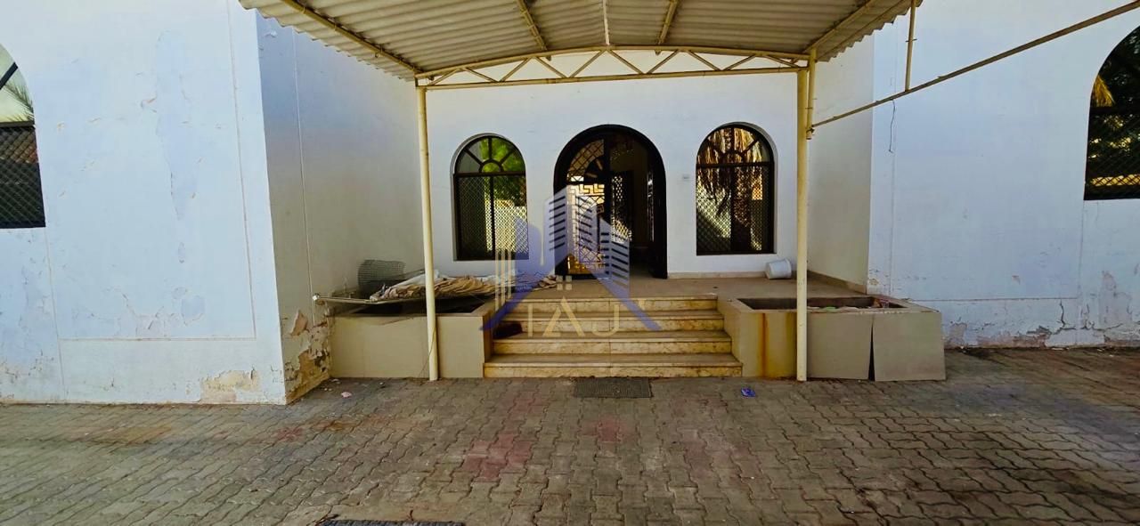 Spacious 4-Bedroom Villa for Rent in Mirdif – Prime Family Living