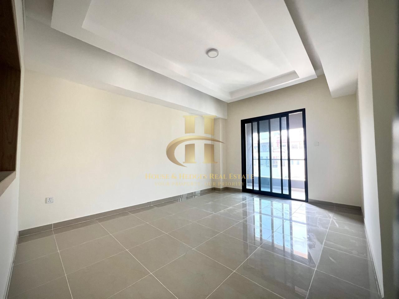 Best Price | Huge Size | Ready to Move