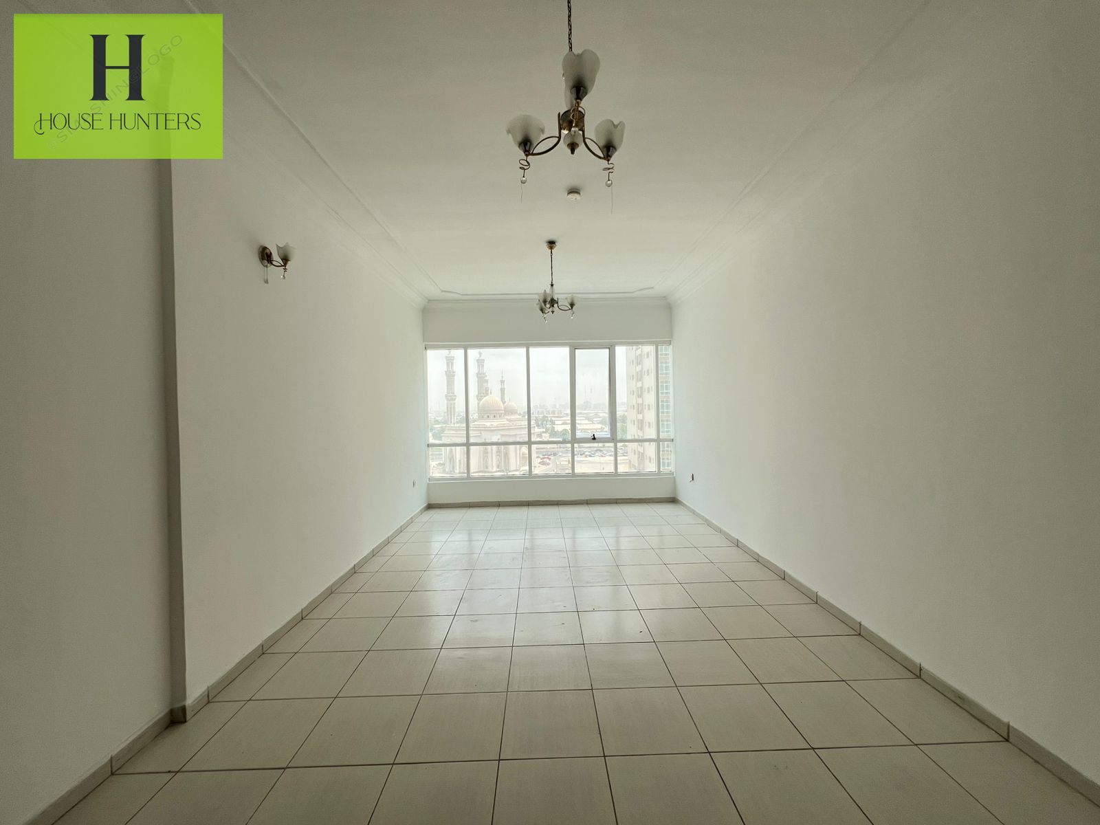 Lavish 1Bhk With Balcony Gym Pool Free