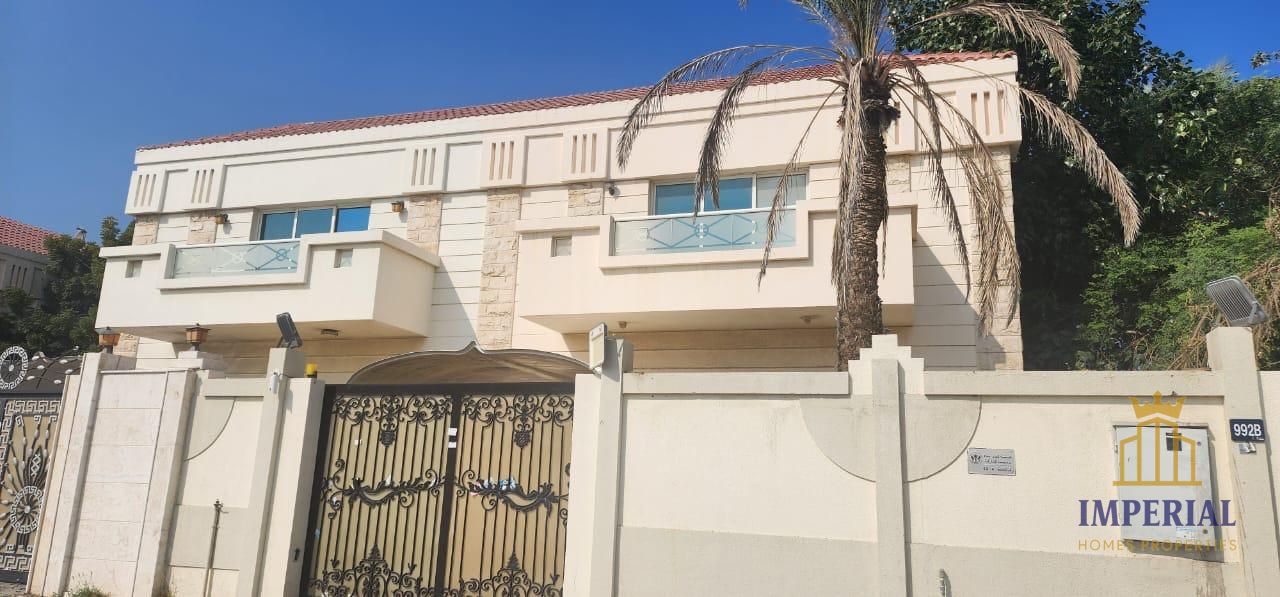 Commercial Villa for Rent – Prime Location4500