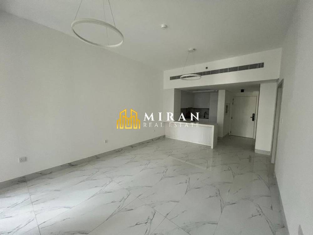 Spacious Layout-Multiple options-Negotiable