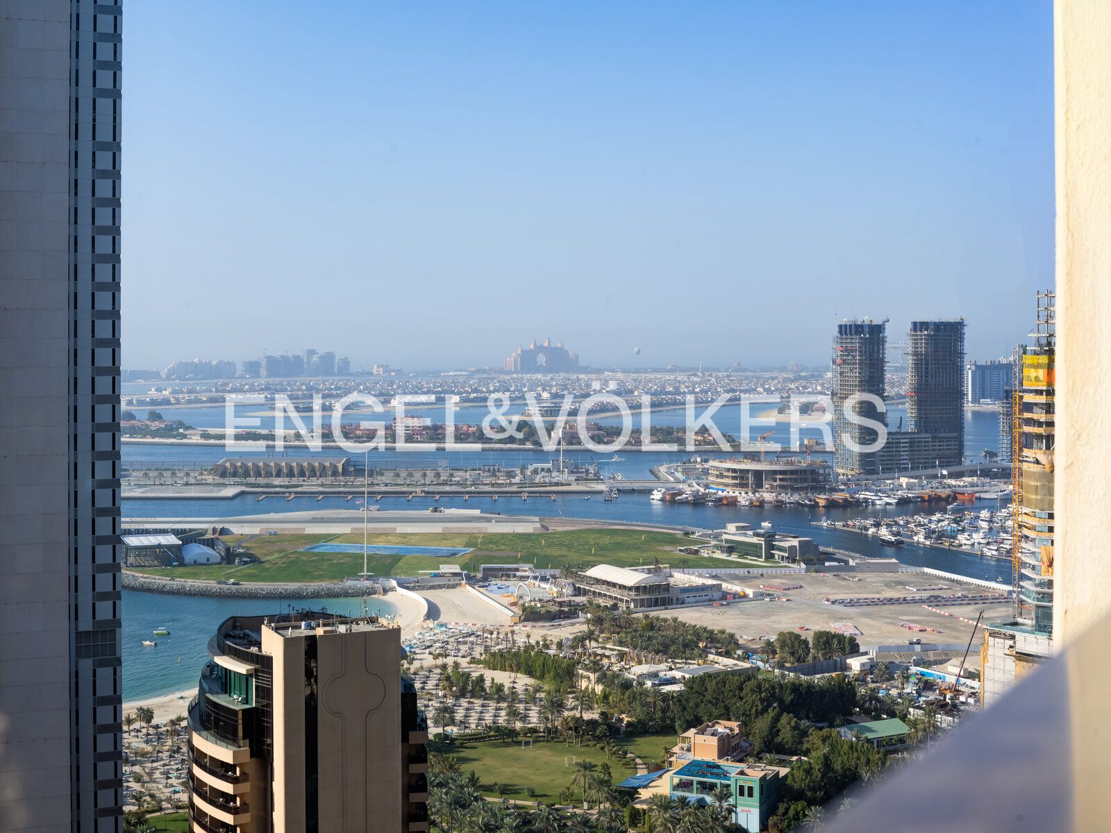 Upgraded | Furnished | High floor
