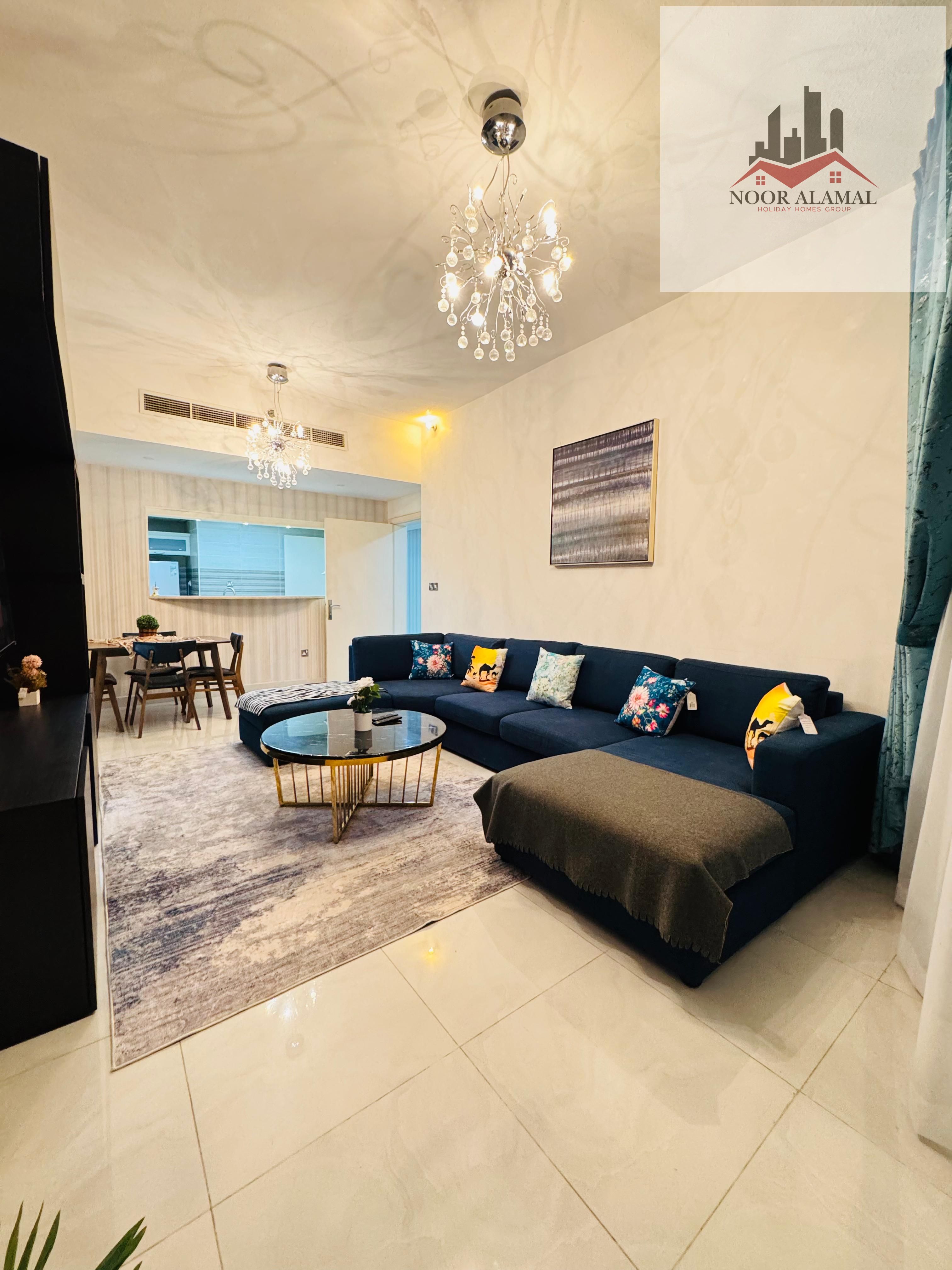 Sharjah, Al Khan: One bedroom, living room, kitchen, and two bathrooms. Furnished, first occupancy. For luxury owners. Lake view.