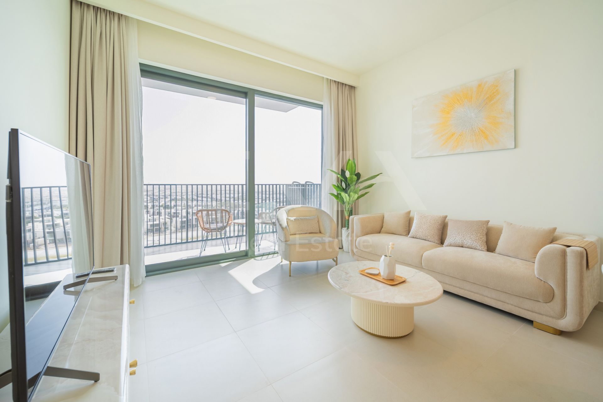 Fully Furnished | Skyline View | MId Floor