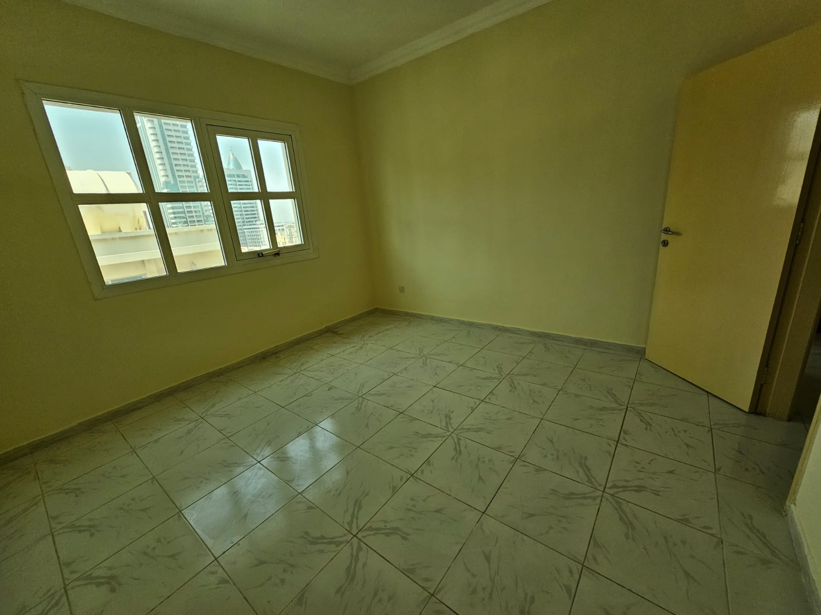 Two bedrooms and a living room with spacious areas, in a prime lively location close to all services, cafés, shops, and near the Dubai exit.