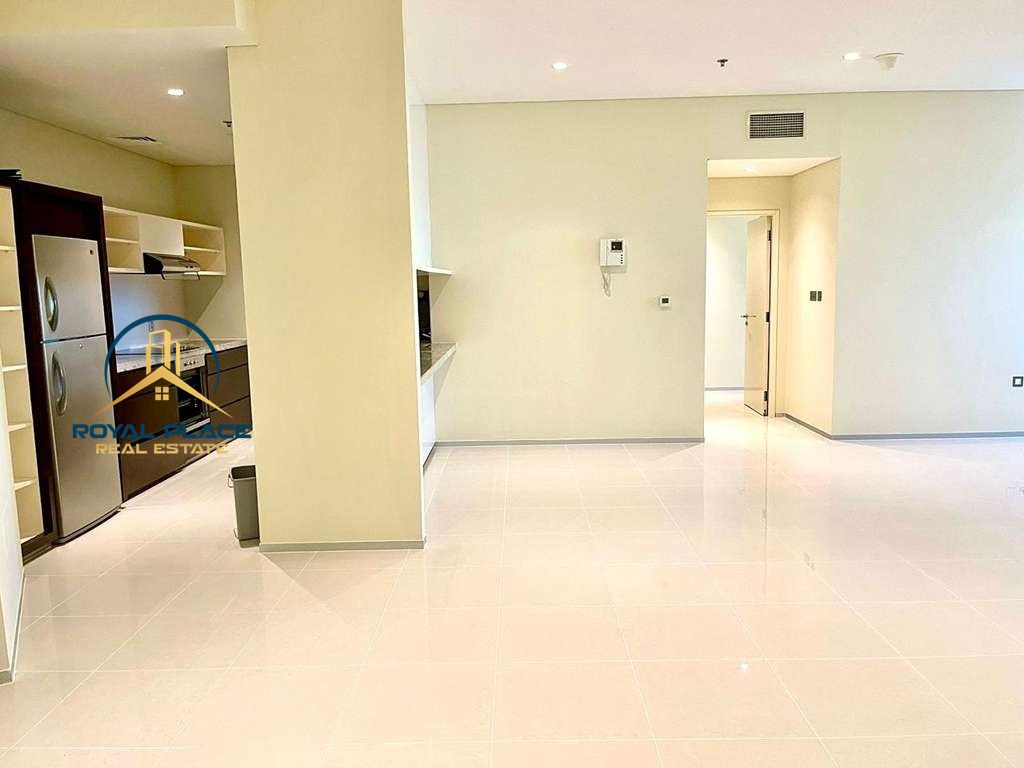 High Floor 1BR | SZR | Sea View | Near Metro