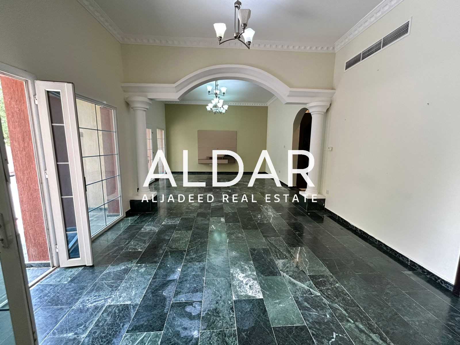 Spacious |Maid Room |Near Park |Family Community