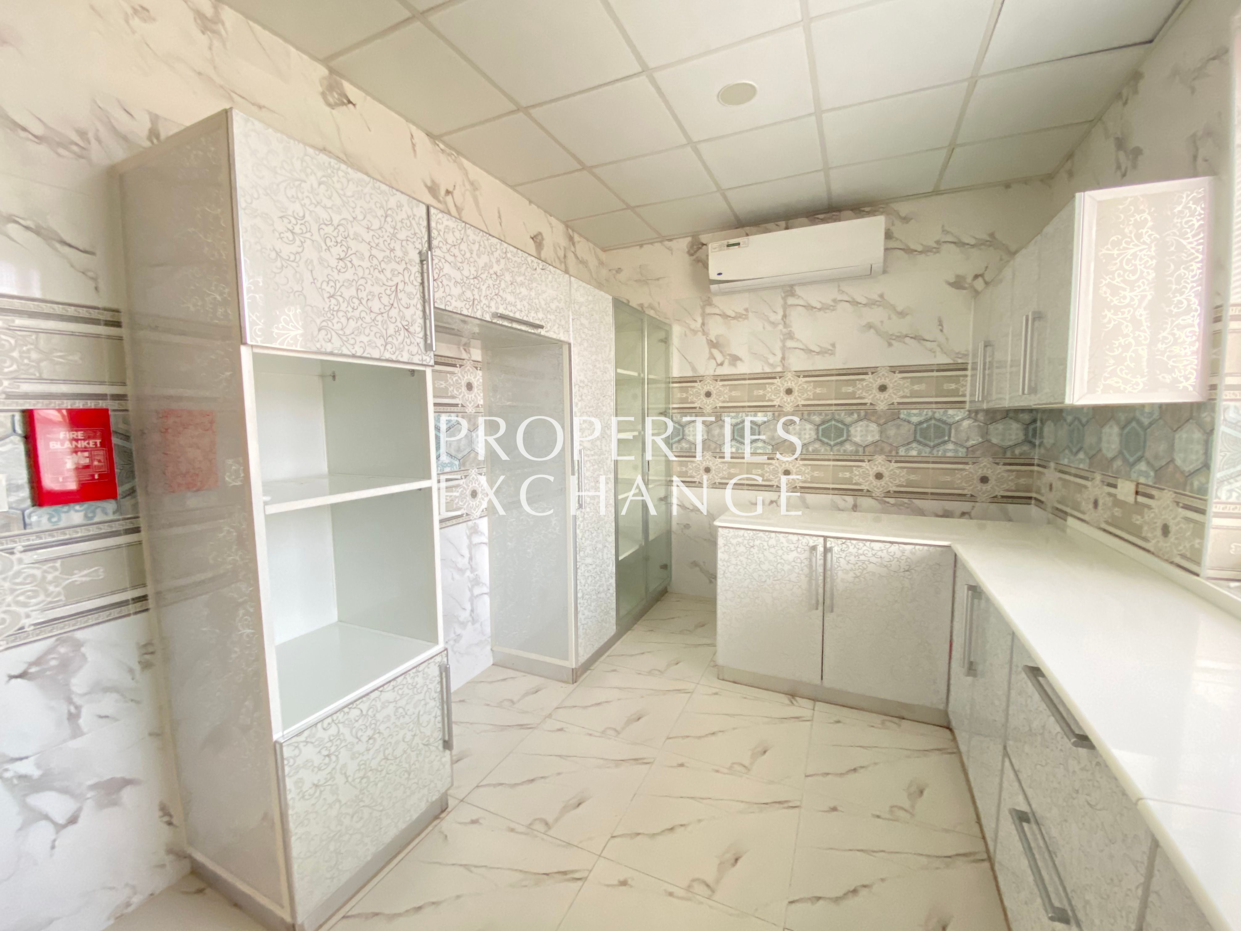 SPACIOUS VILLA FOR RENT | HUGE GARDEN | VASTU COMPLAINT