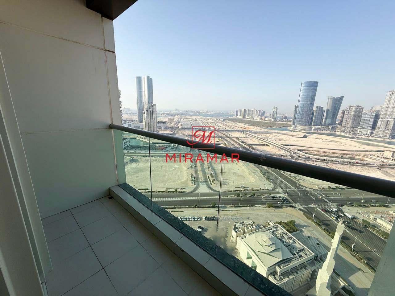 ⇛Spacious Unit⇛High Floor⇛Best Layout⇛Prime Area⇚