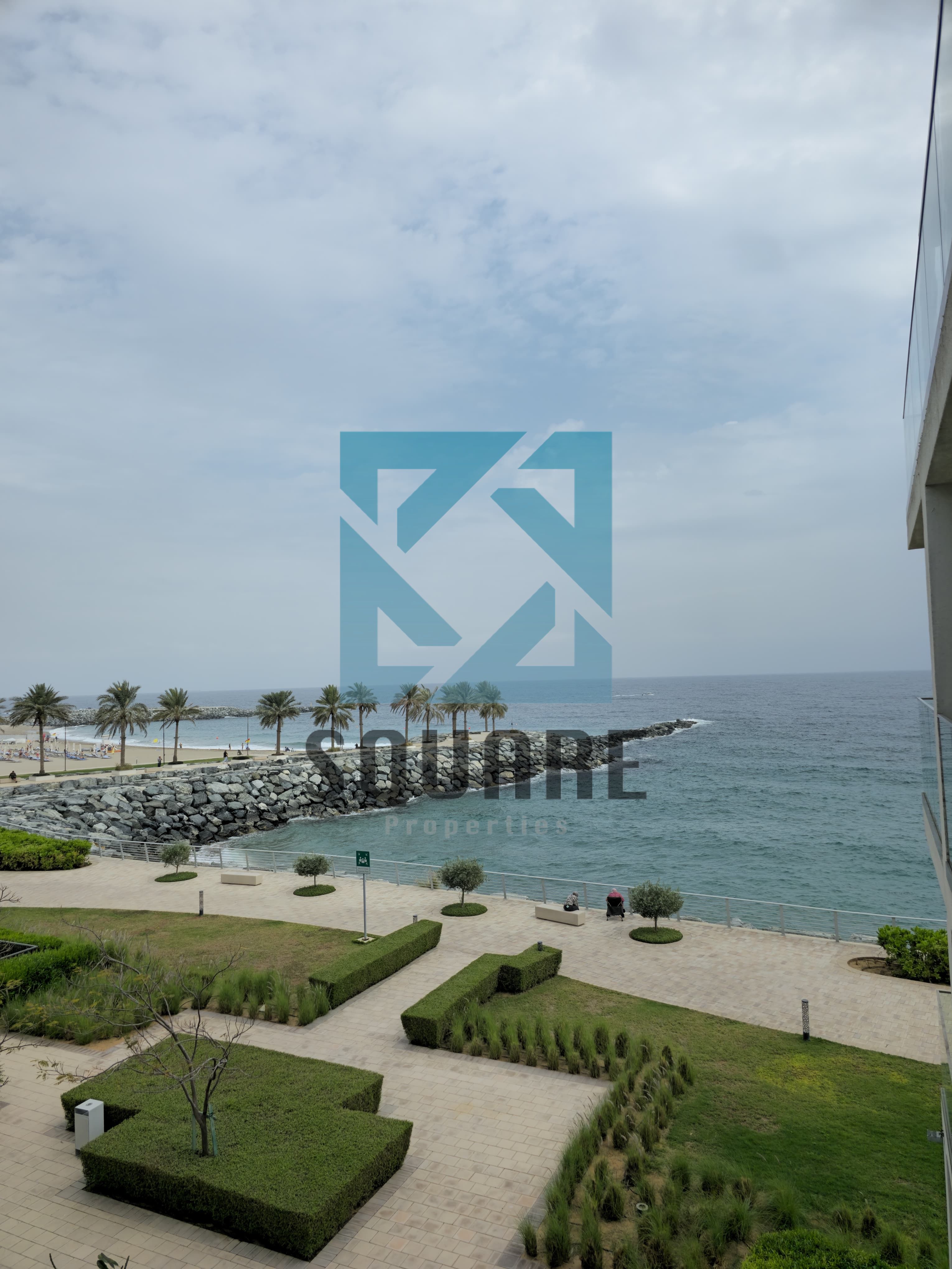 LUXURY 2BHK FULLY FURNISHED WITH MAID ROOM