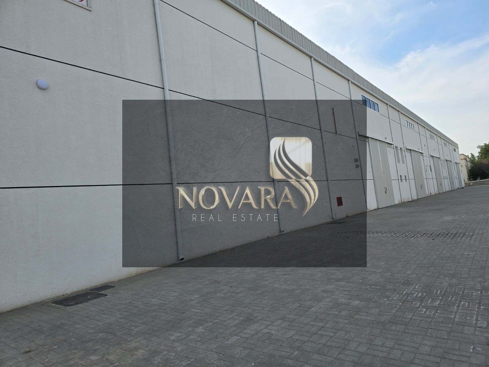 Warehouse for Rent in Al Jurf Industrial 3 – 50 KVA Power and 4,200 Sq. Ft. Area