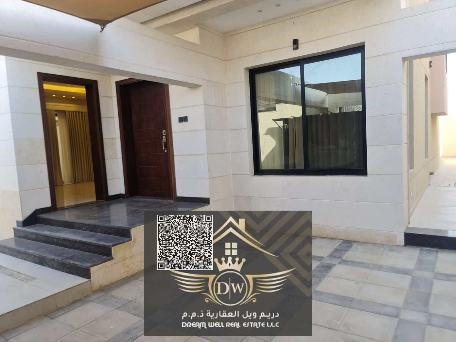 Luxury five bedrooms villa available for rent in a good community with majlis and maids' room ready to move