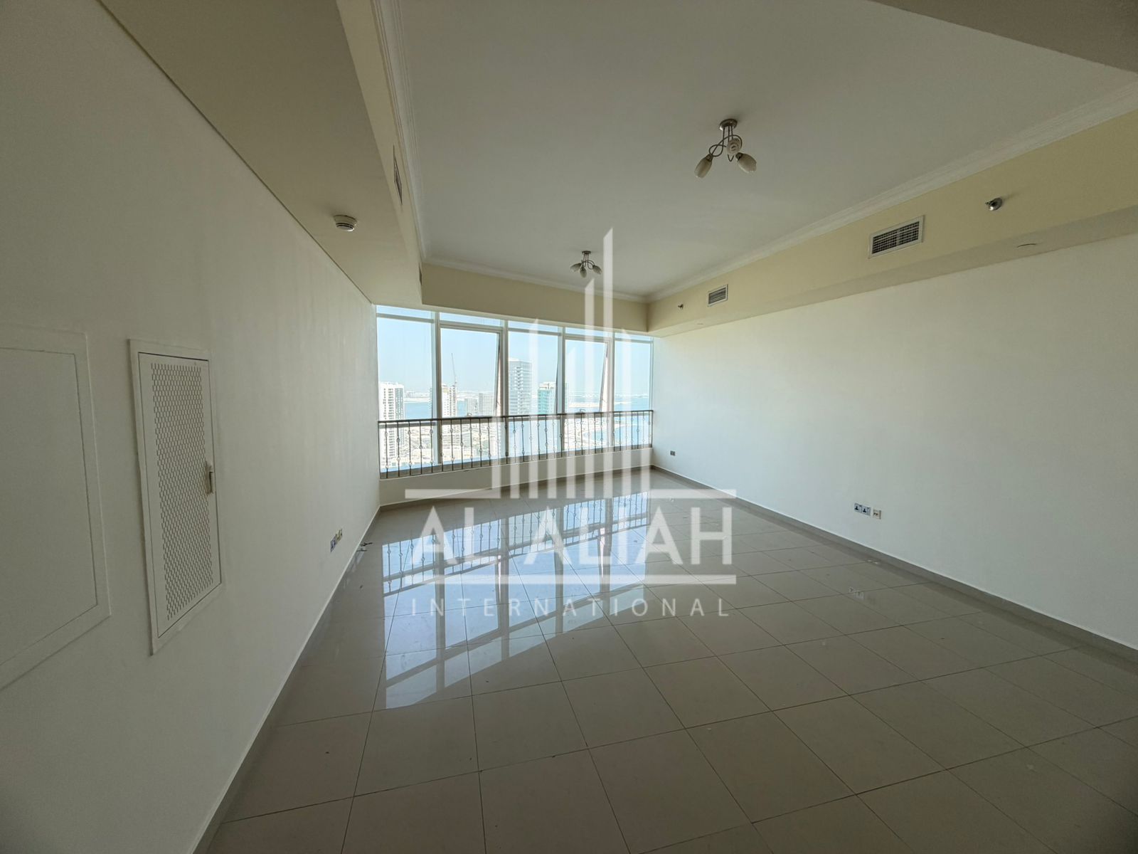 Hot Deal | 1BR Apartment | Full Canal View | Hydra C5 – City of Light