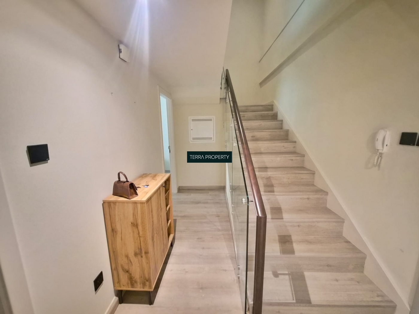 Well-Designed Duplex | Fully furnished