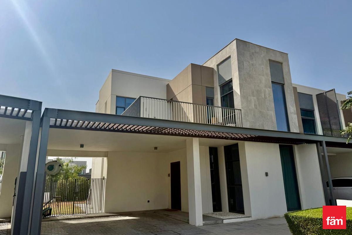 Vacant Soon | Large Layout | Elegant