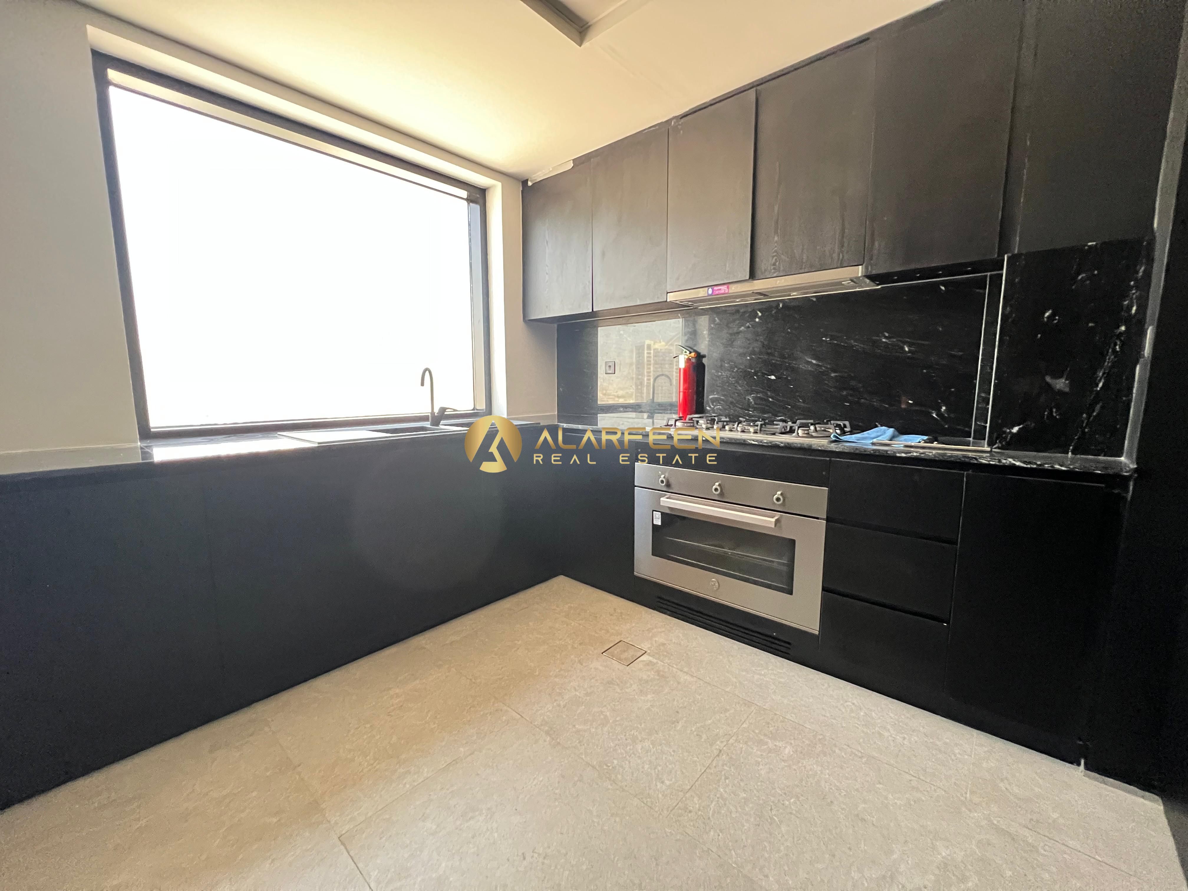 Pool View | Fitted Kitchen | Unfurnished