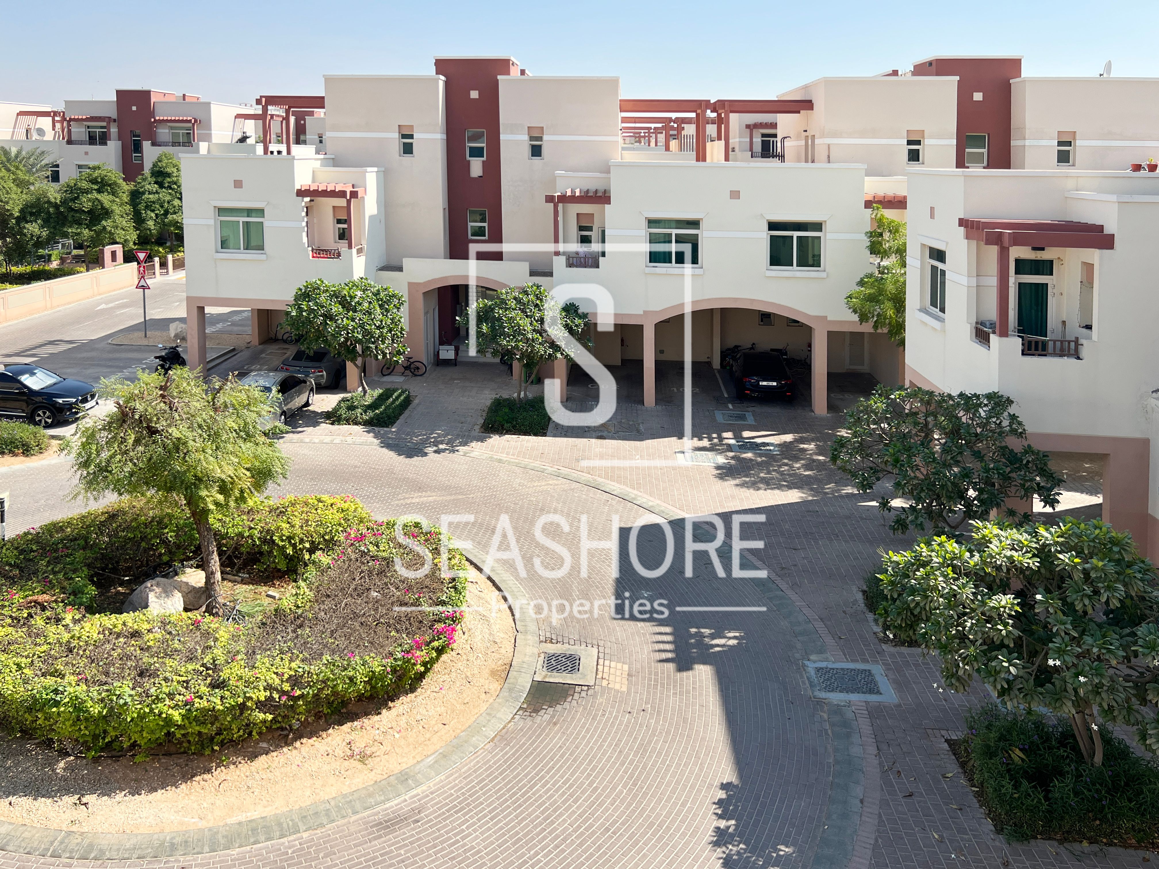 Spacious Studio Apartment | Huge Layout | Available Now