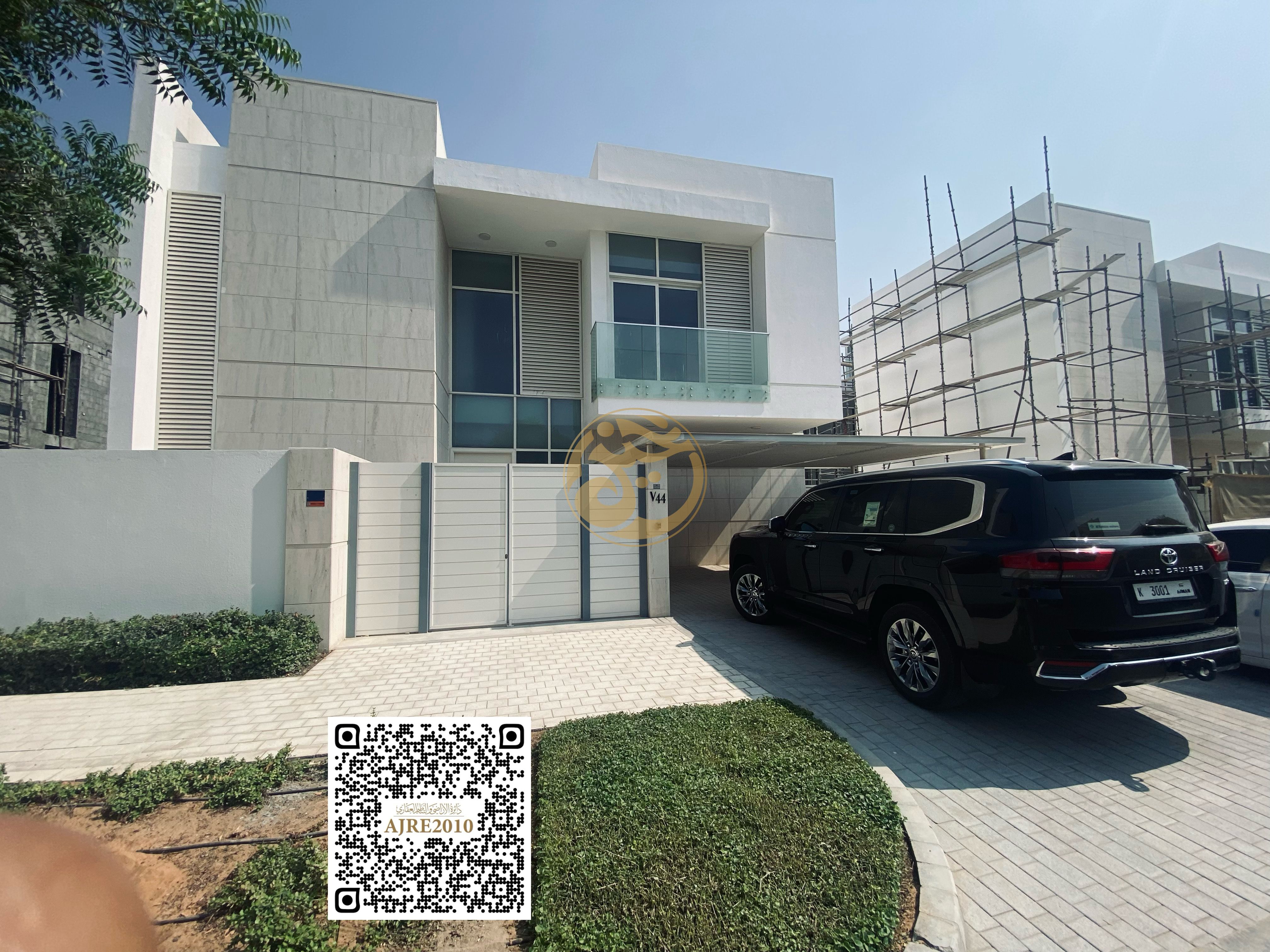 luxury villa in Al Zorah perfect modern architecture freehold PRIVTE POOL