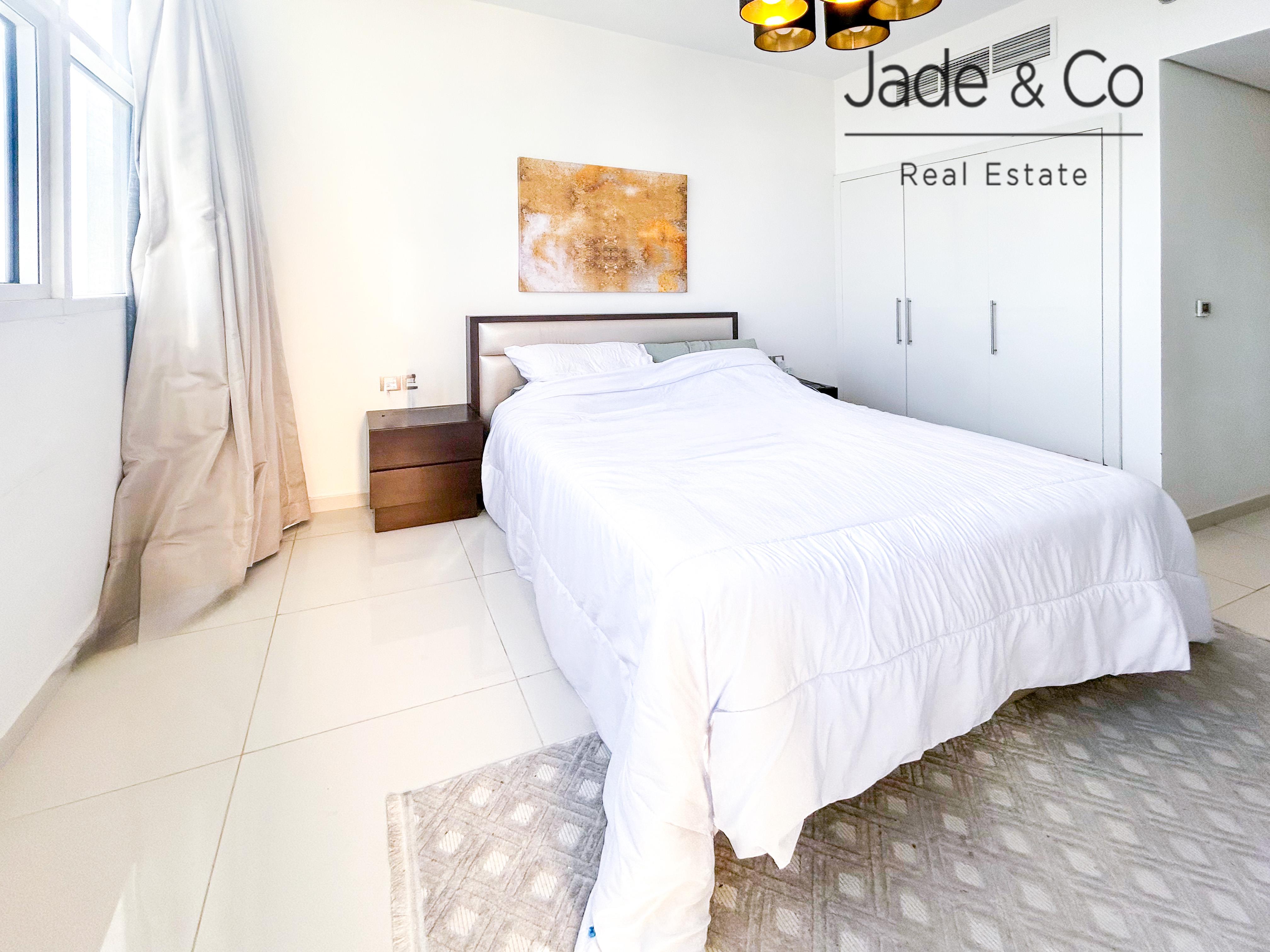 Community Expert | High Floor | Pool View
