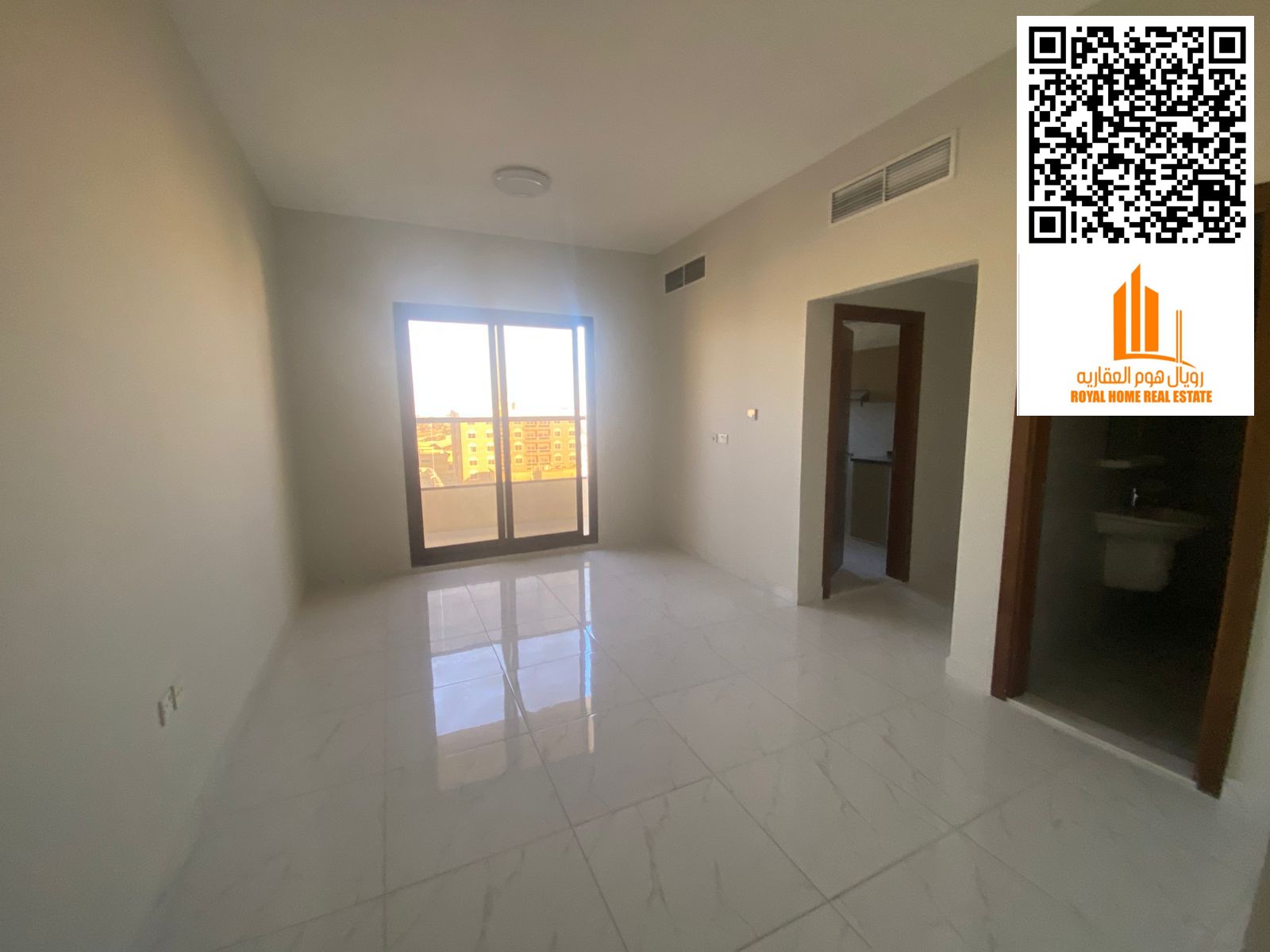 One bedroom and living room, second occupancy, super deluxe finishing, excellent size, master bedroom with excellent size, prime location close to all
