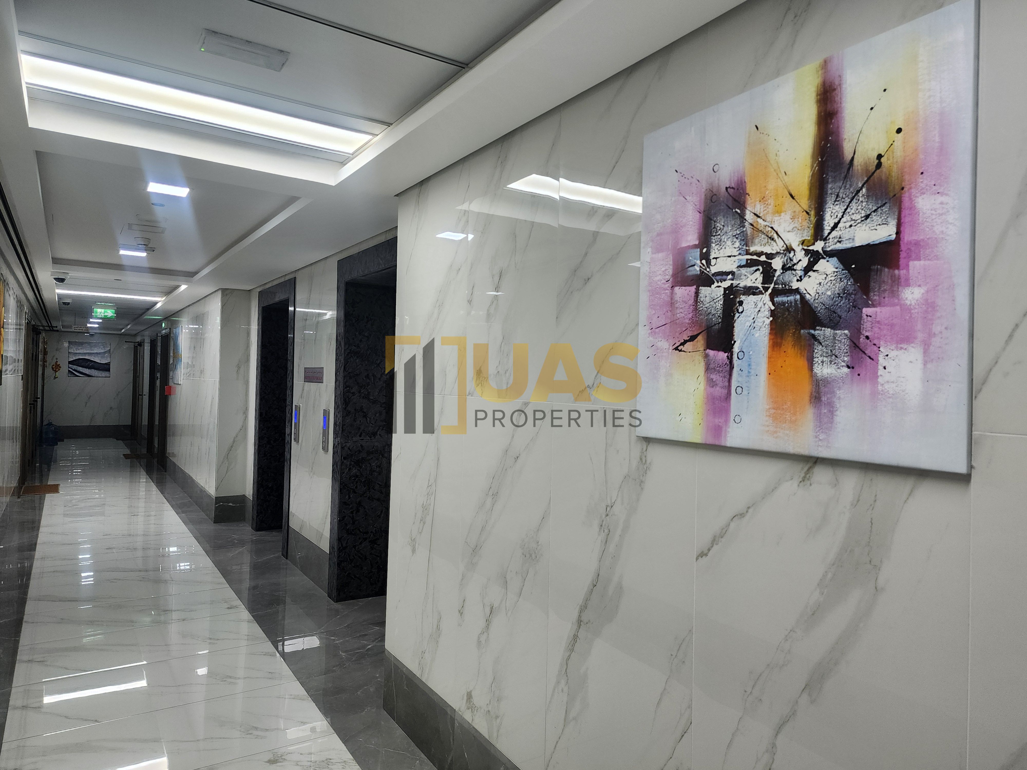 Amazing 1bhk with parking free near to park near to Metro station