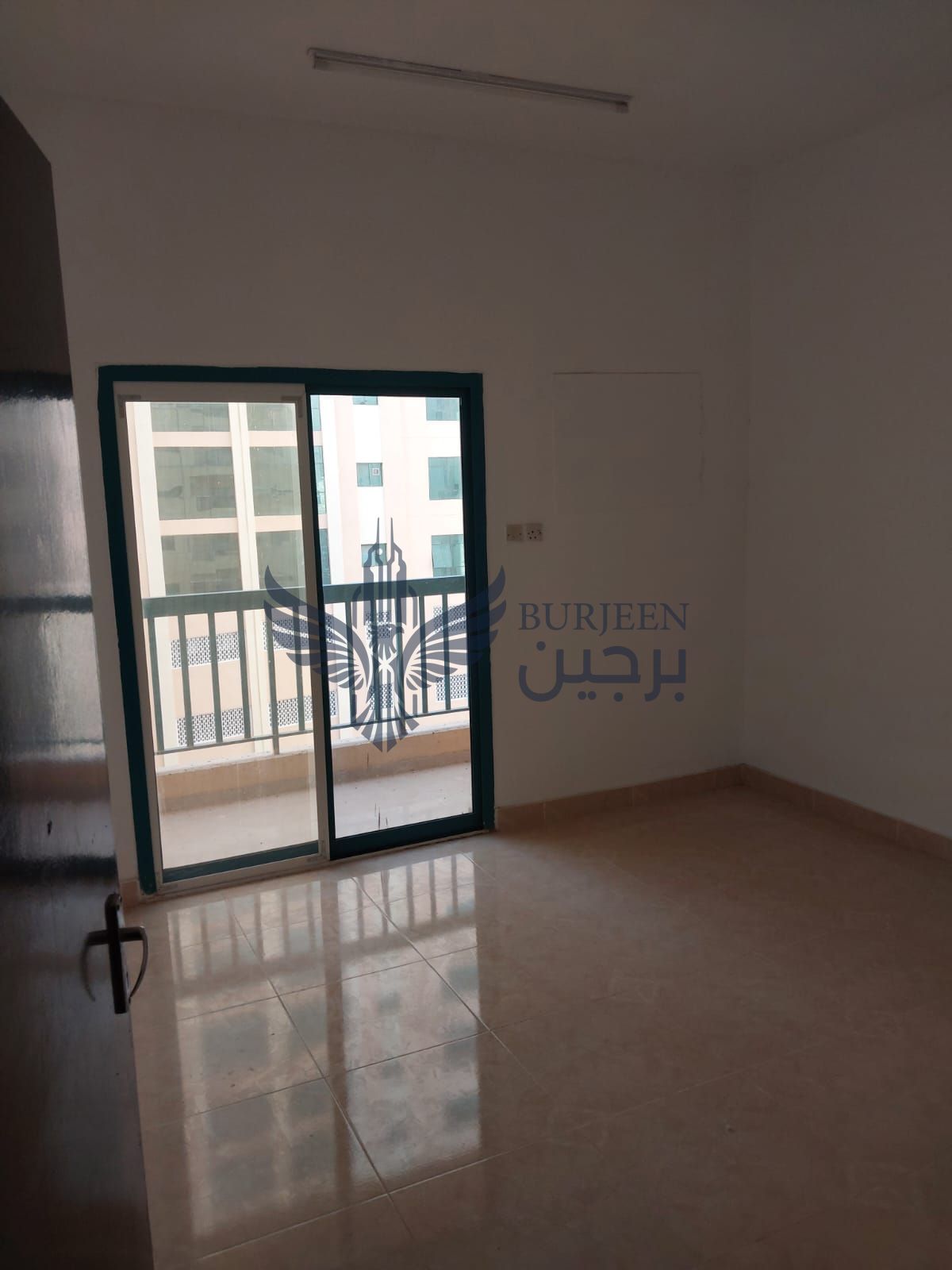 2BHK WITH BALCONY AND 2 WASHROOM BIG HALL IN AL MAJAZRENT 34K