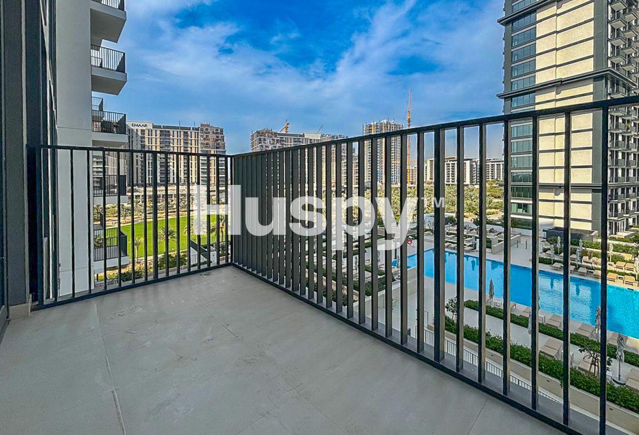 Pool and Park View | Vacant | Chiller free