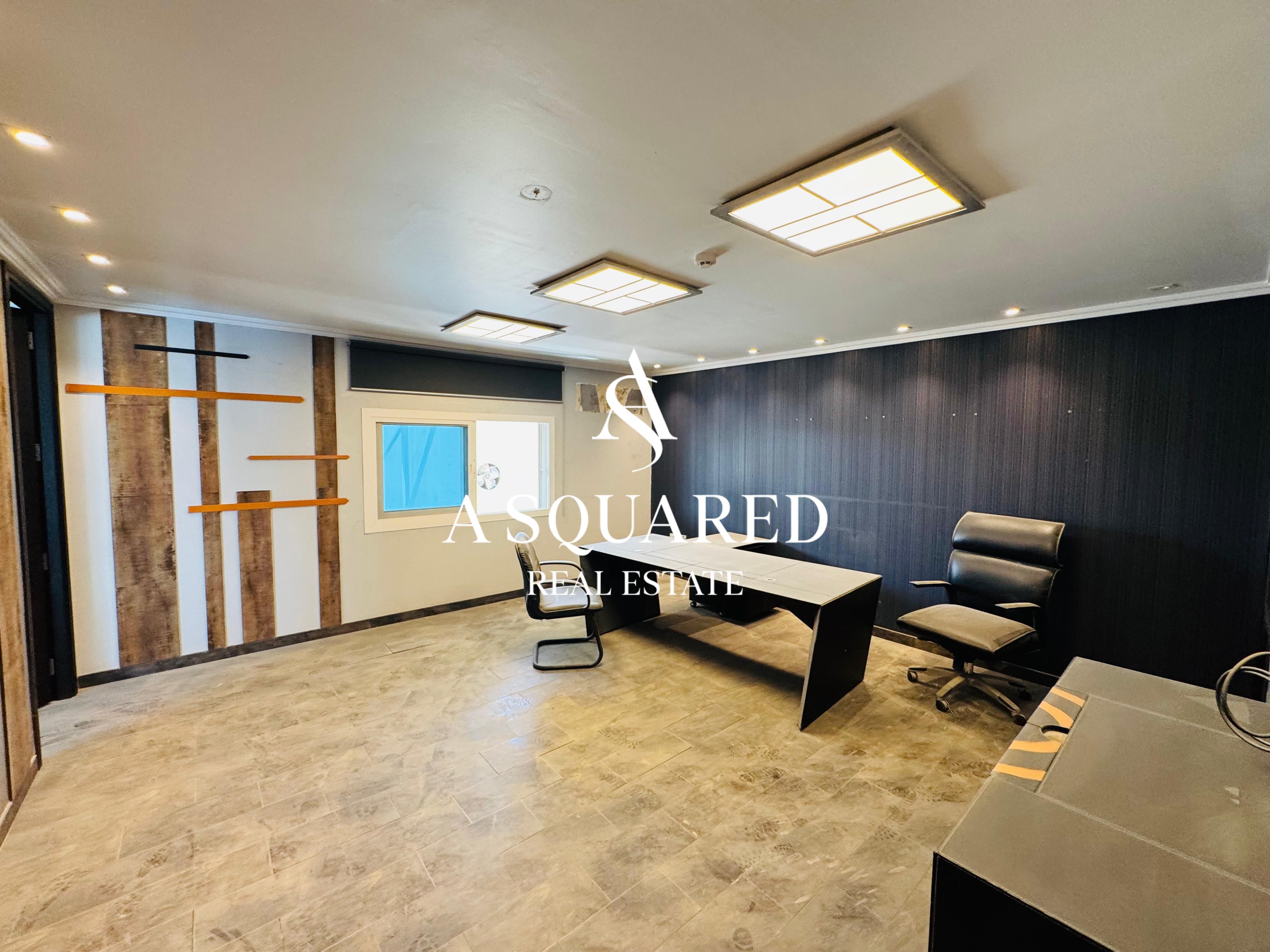 Showroom | High Visibility | Prime Location