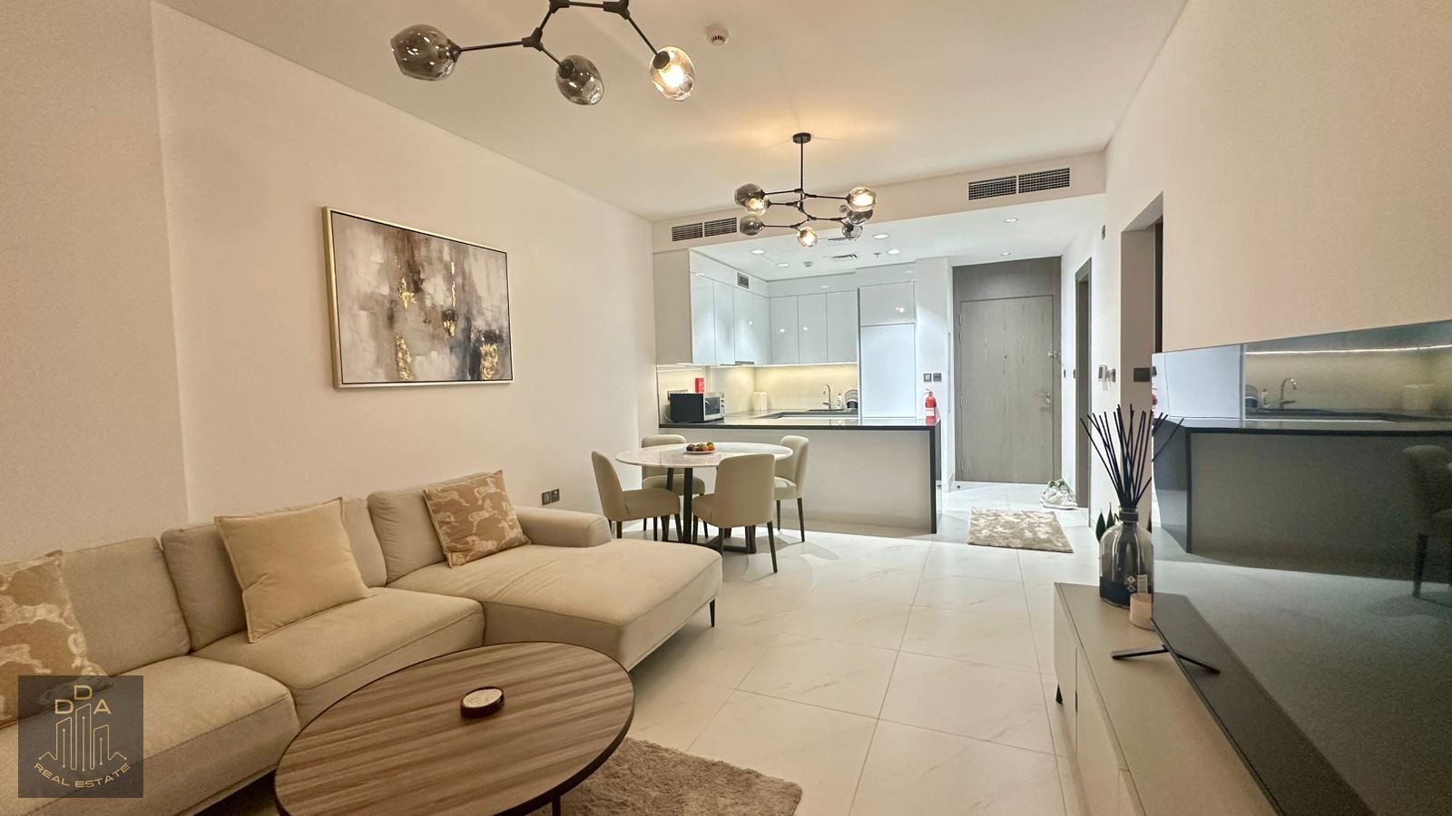 FULLY FURNISHED | FOR RENT | MBR CITY